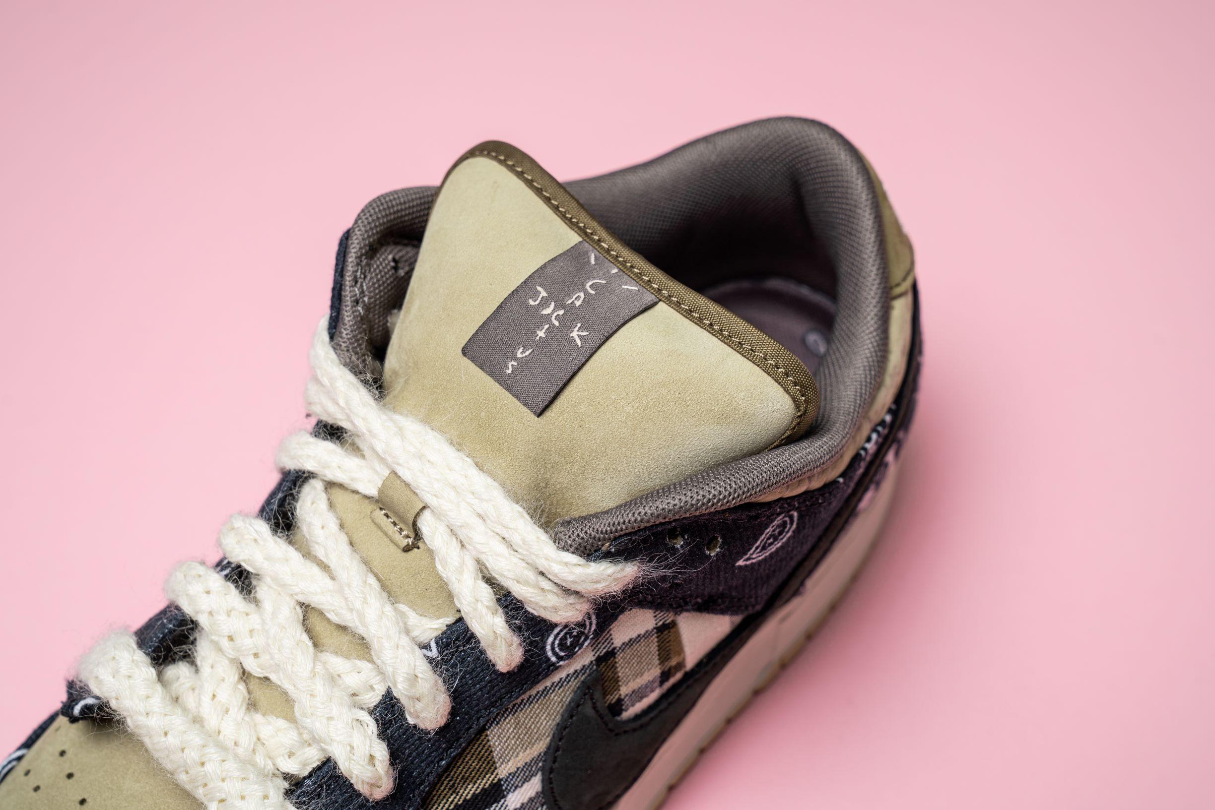 Nike SB Dunk Low Travis Scott (12)