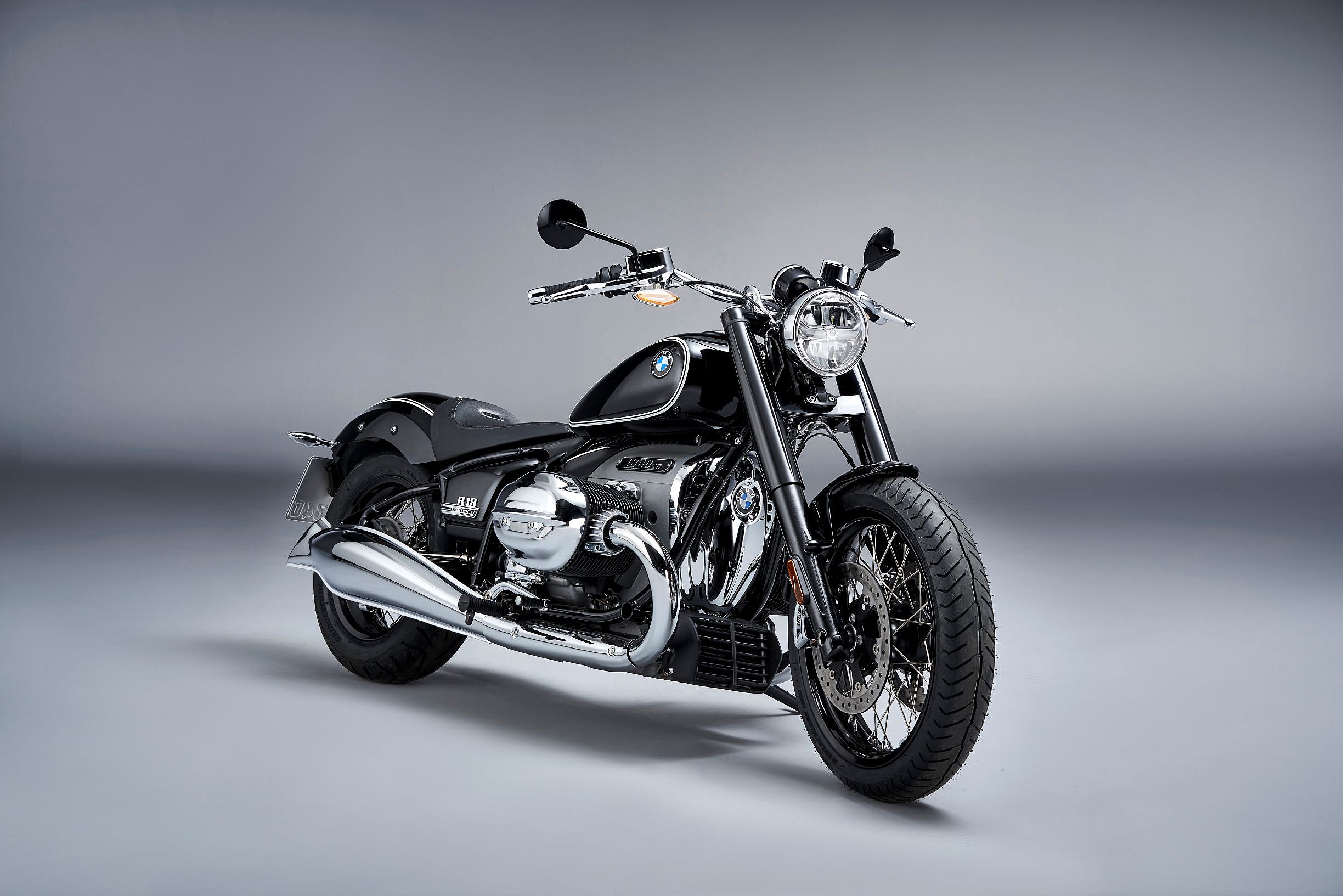 BMW R18 (5) The all-new BMW R18's two-cylinder