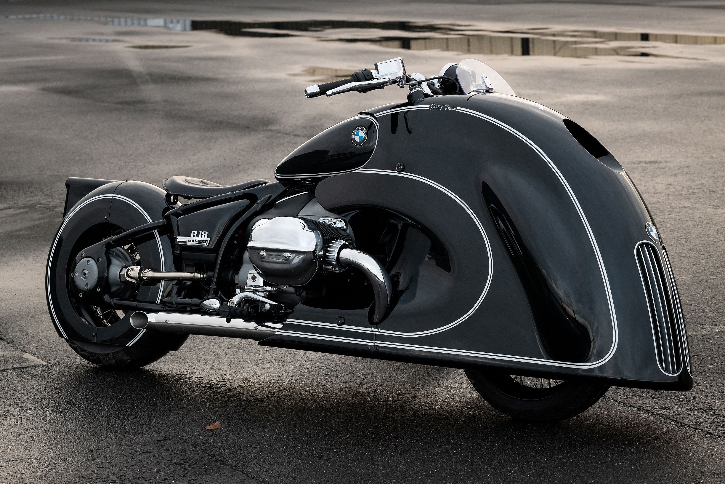 BMW R18 Spirit of Passion (10)