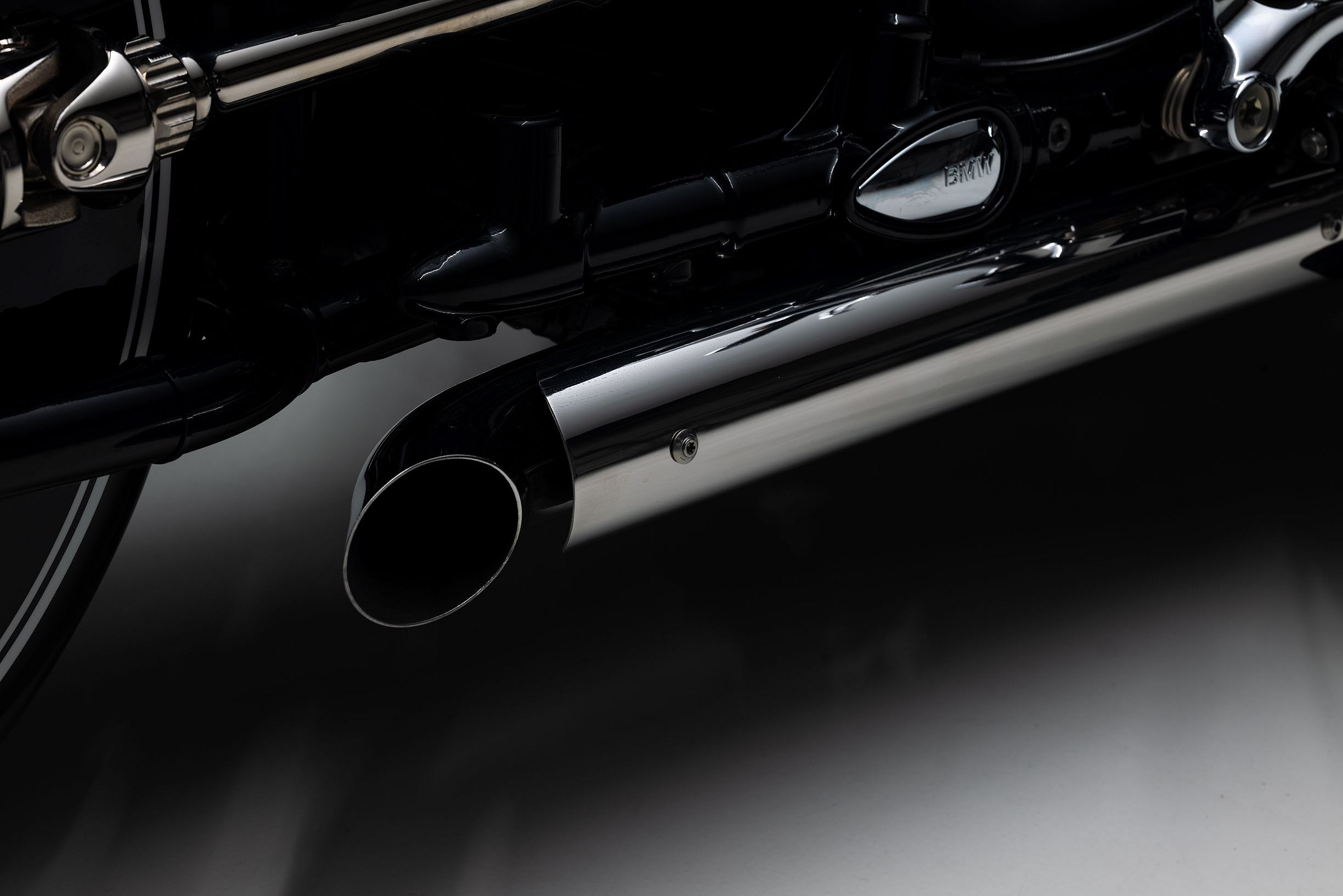 BMW R18 Spirit of Passion (3)