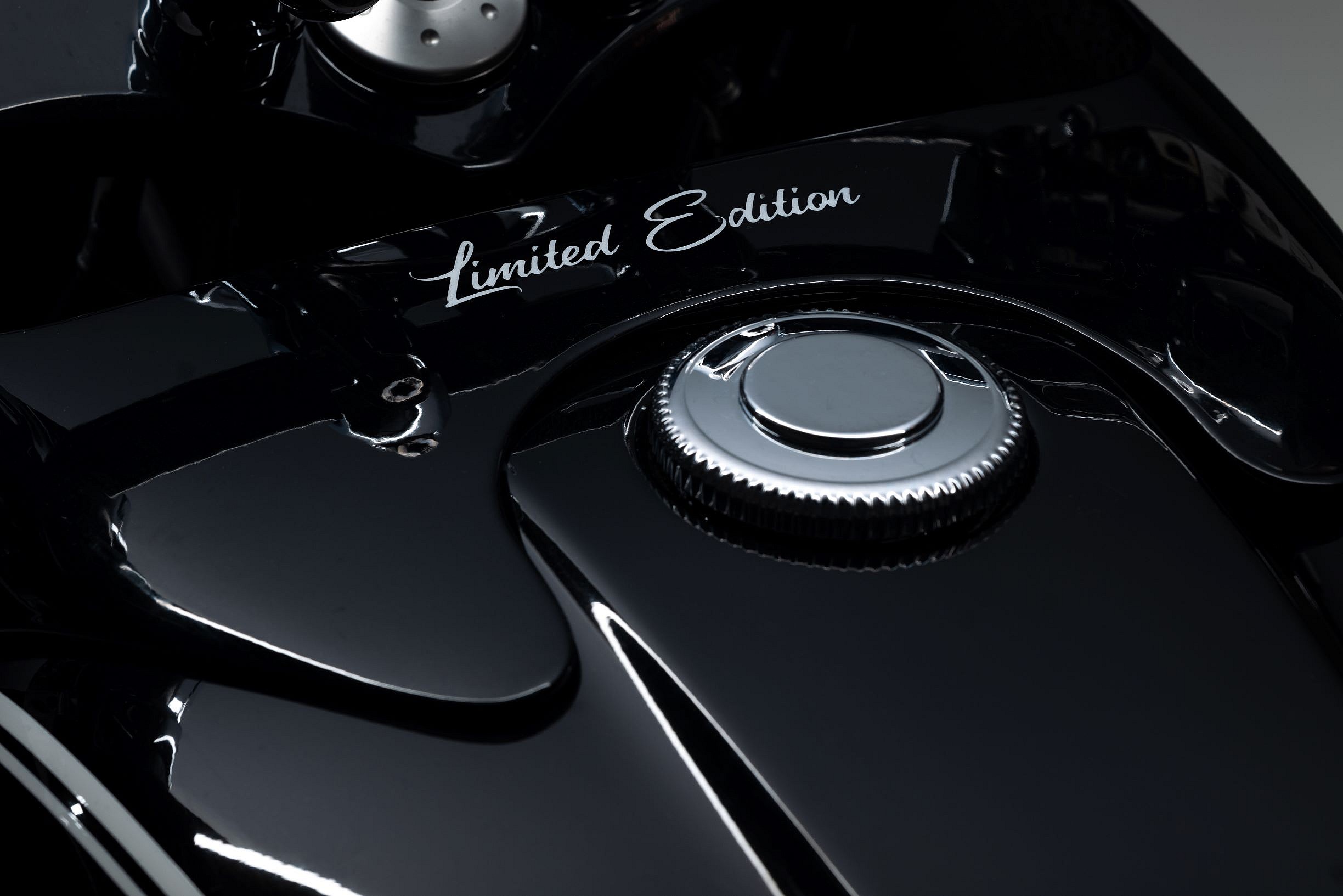 BMW R18 Spirit of Passion (4)