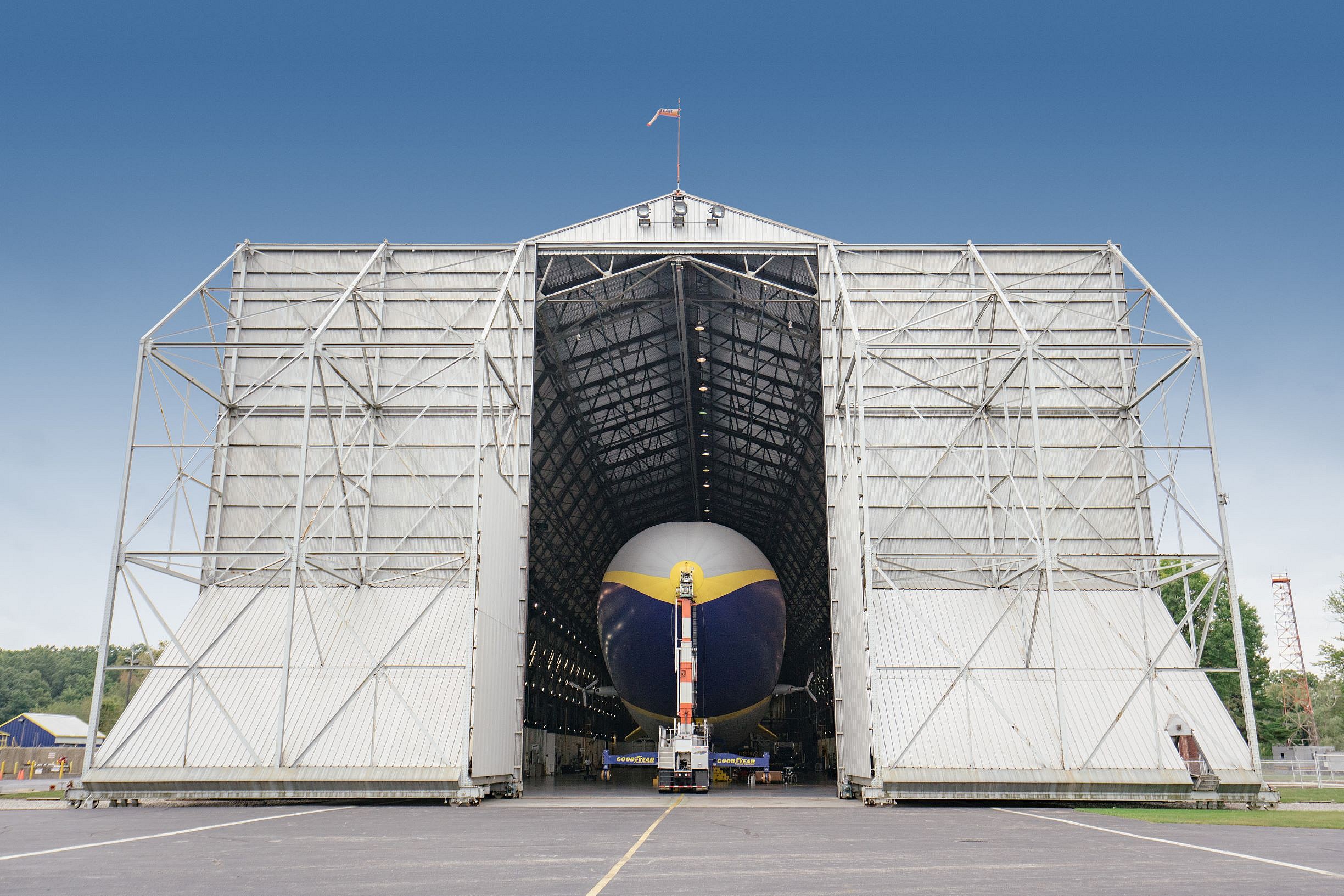 Goodyear Blimp Airbnb (2)