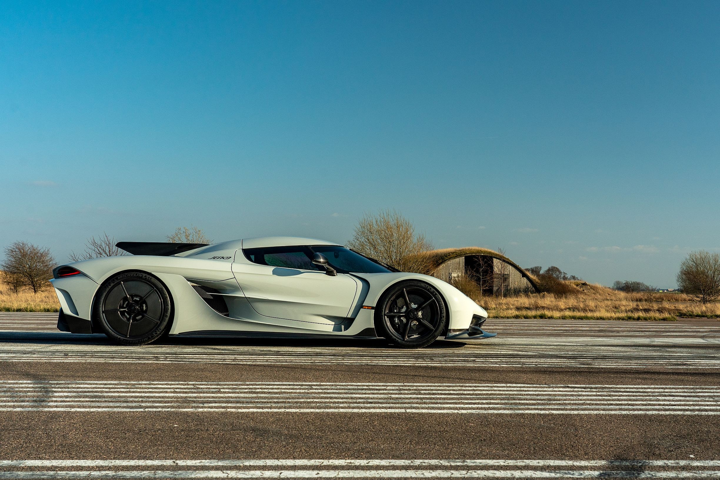 Koenigsegg Jesko (1)