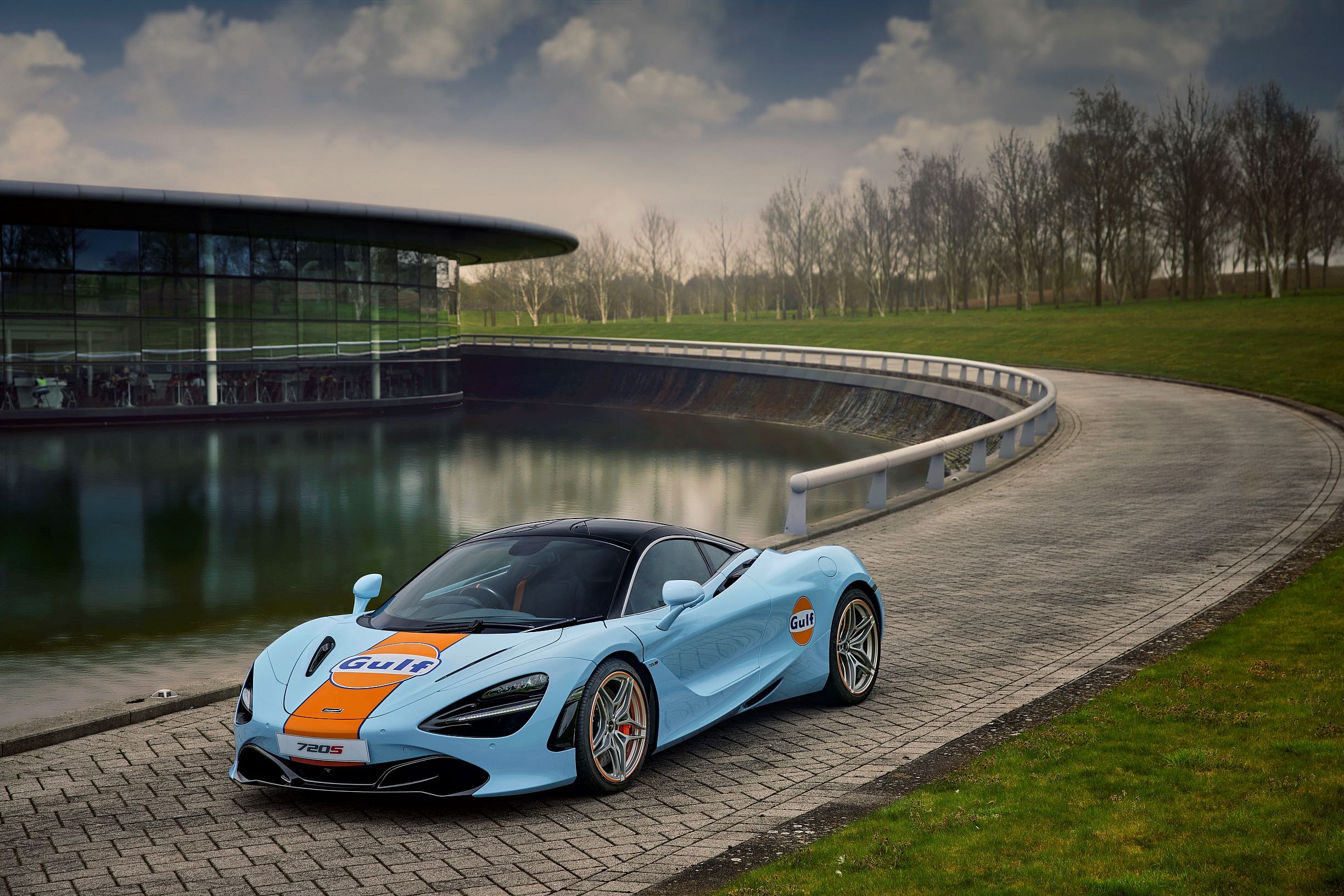 McLaren 720S Gulf Oil (4)