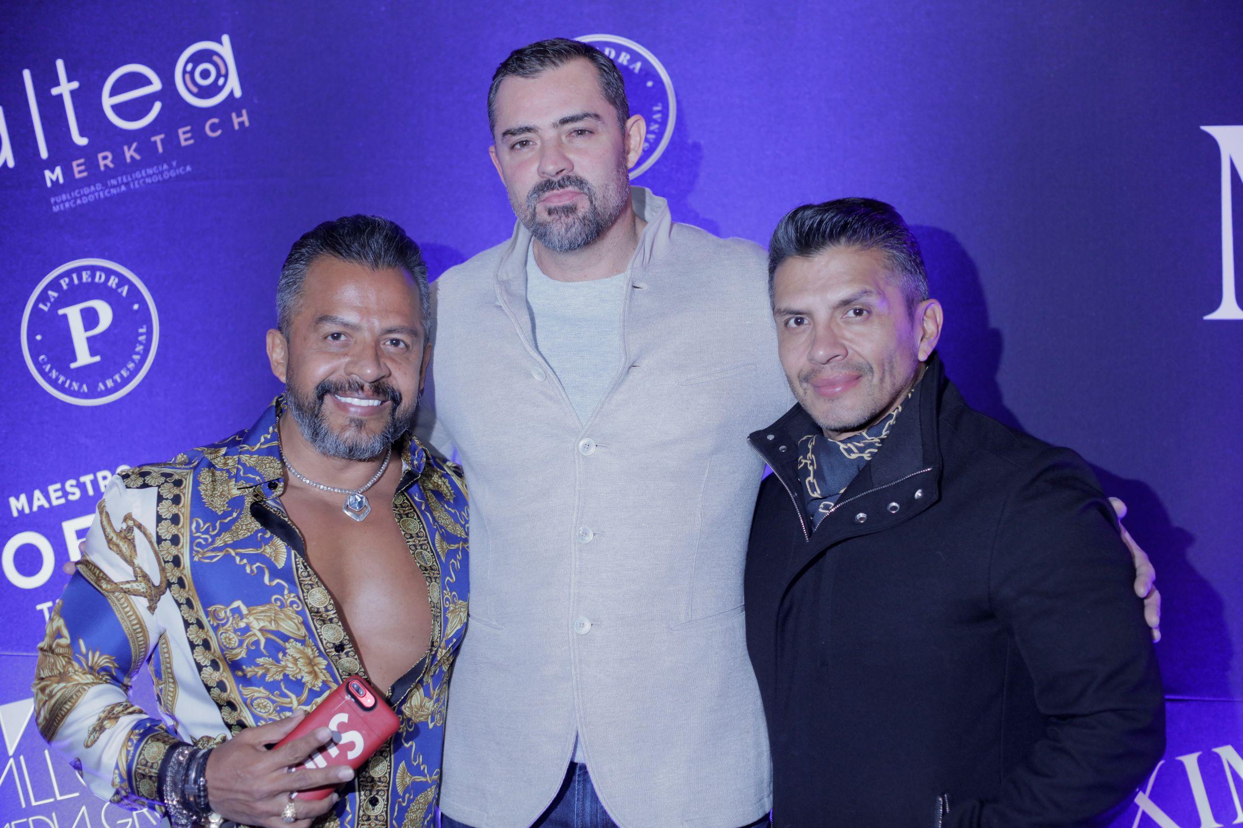 12 SNR_Eduardo and Roberto Lopez, Christian Septien Sponsors
