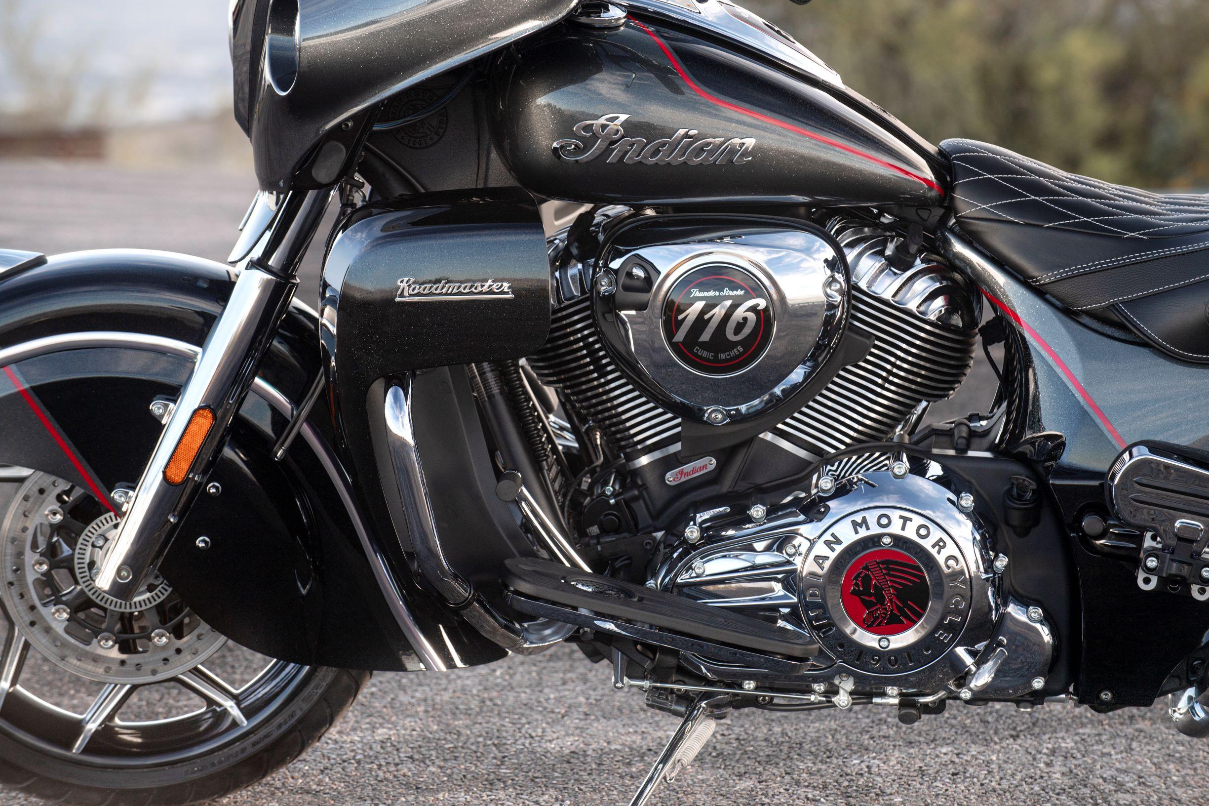 2020 Indian Motorcycle Roadmaster Elite (6)