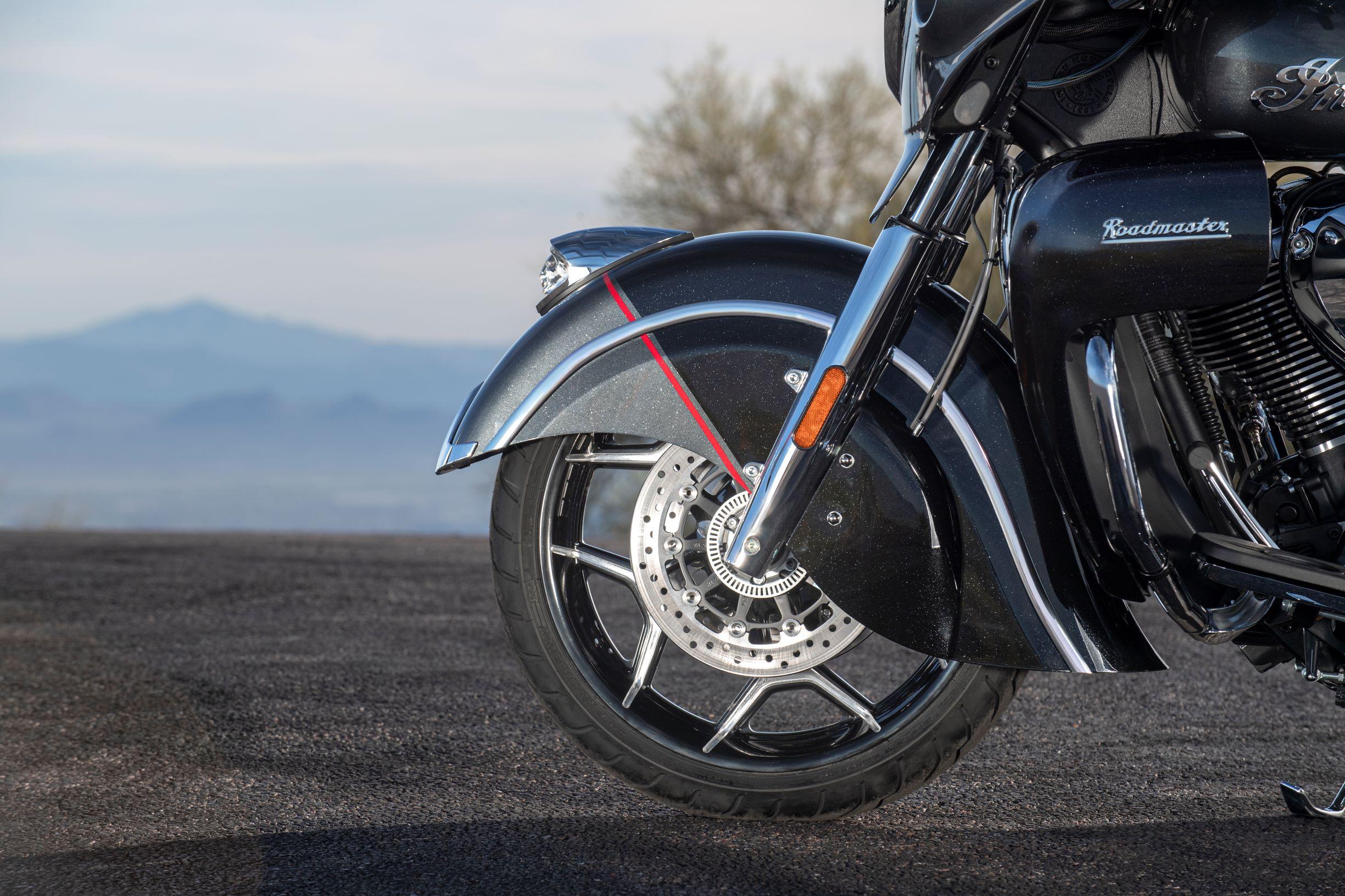 2020 Indian Motorcycle Roadmaster Elite (7)