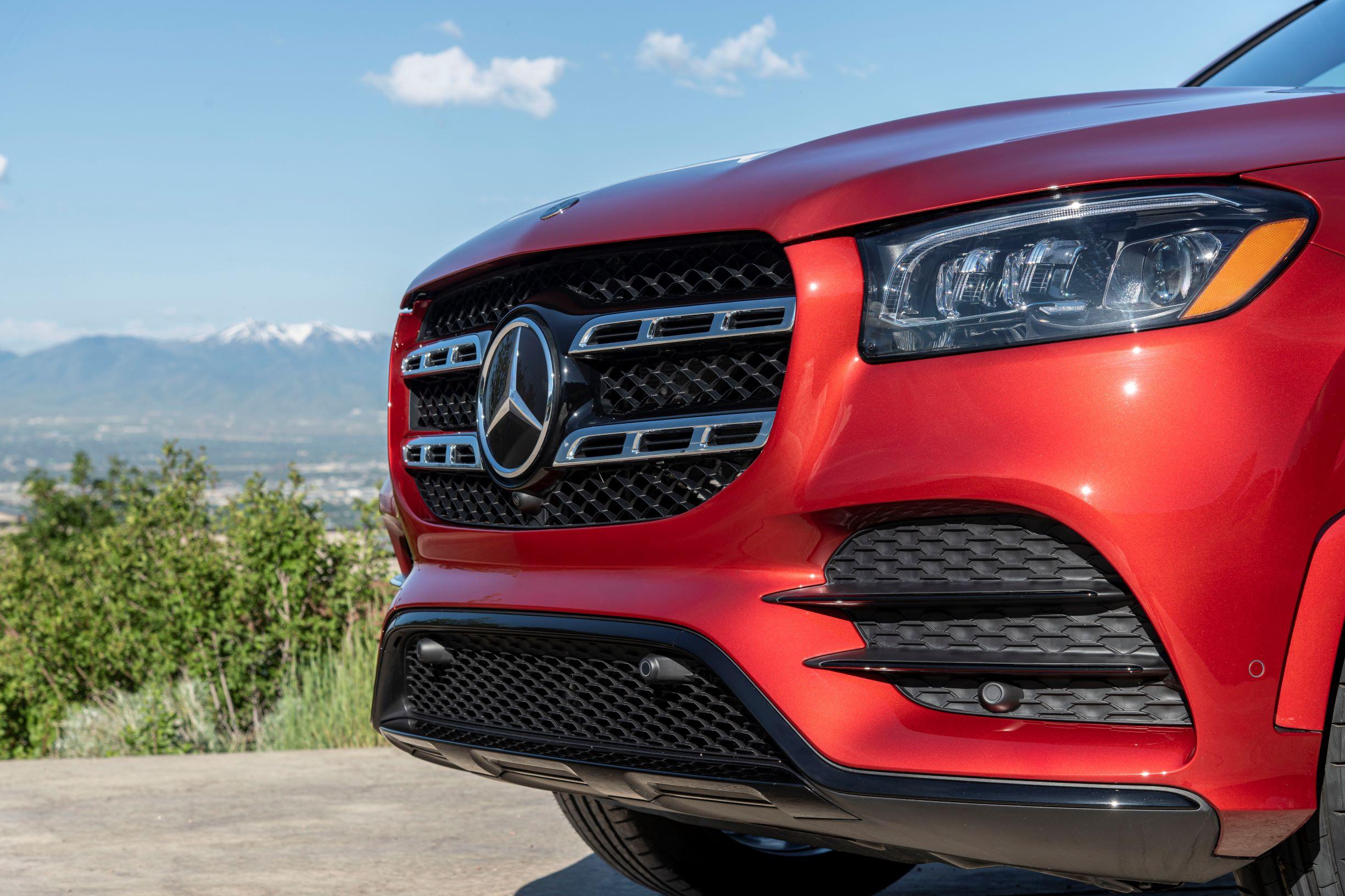 2020 Mercedes-Benz GLS 580 (2)