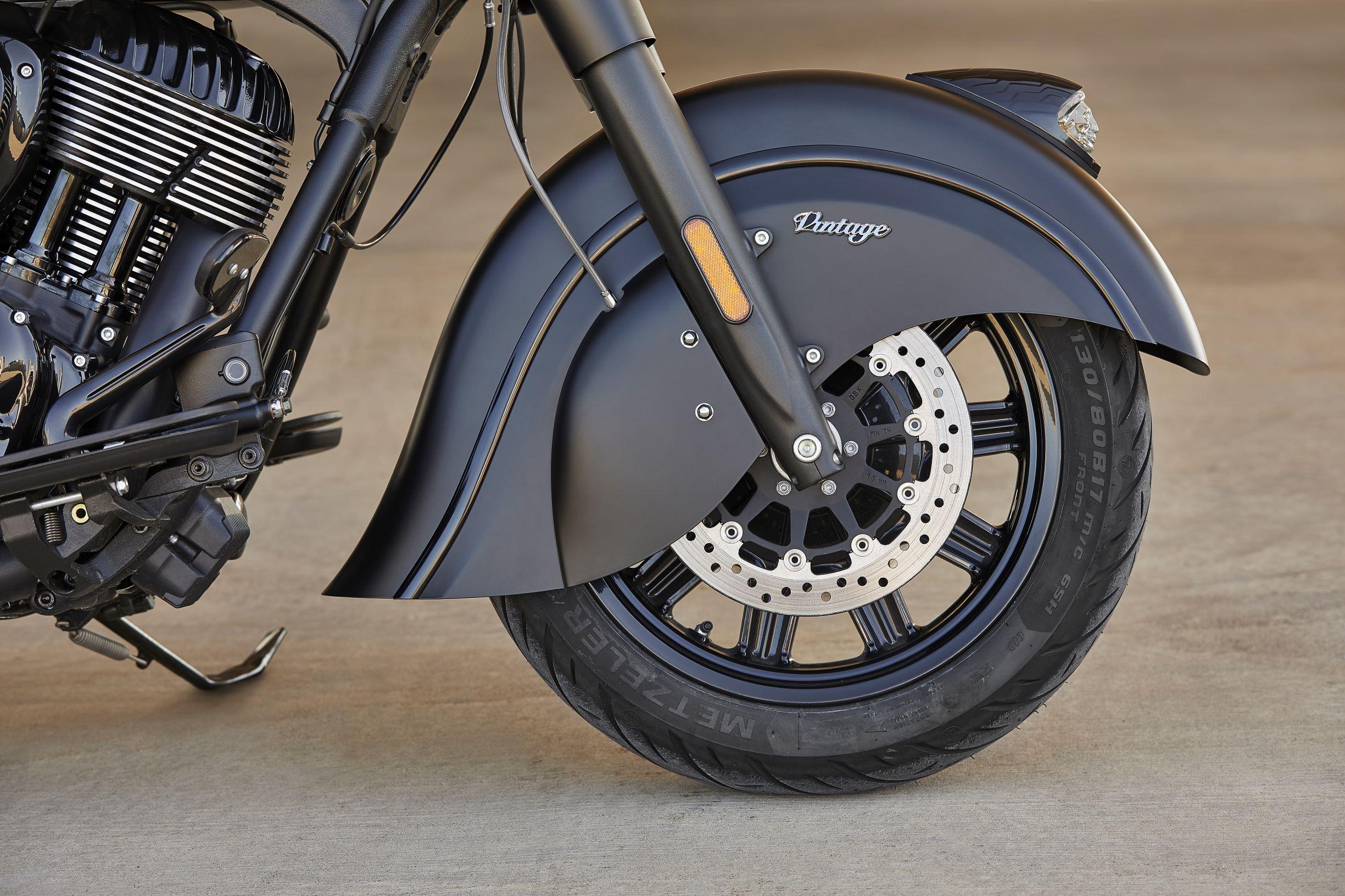 2021 Indian Vintage Dark Horse (4)