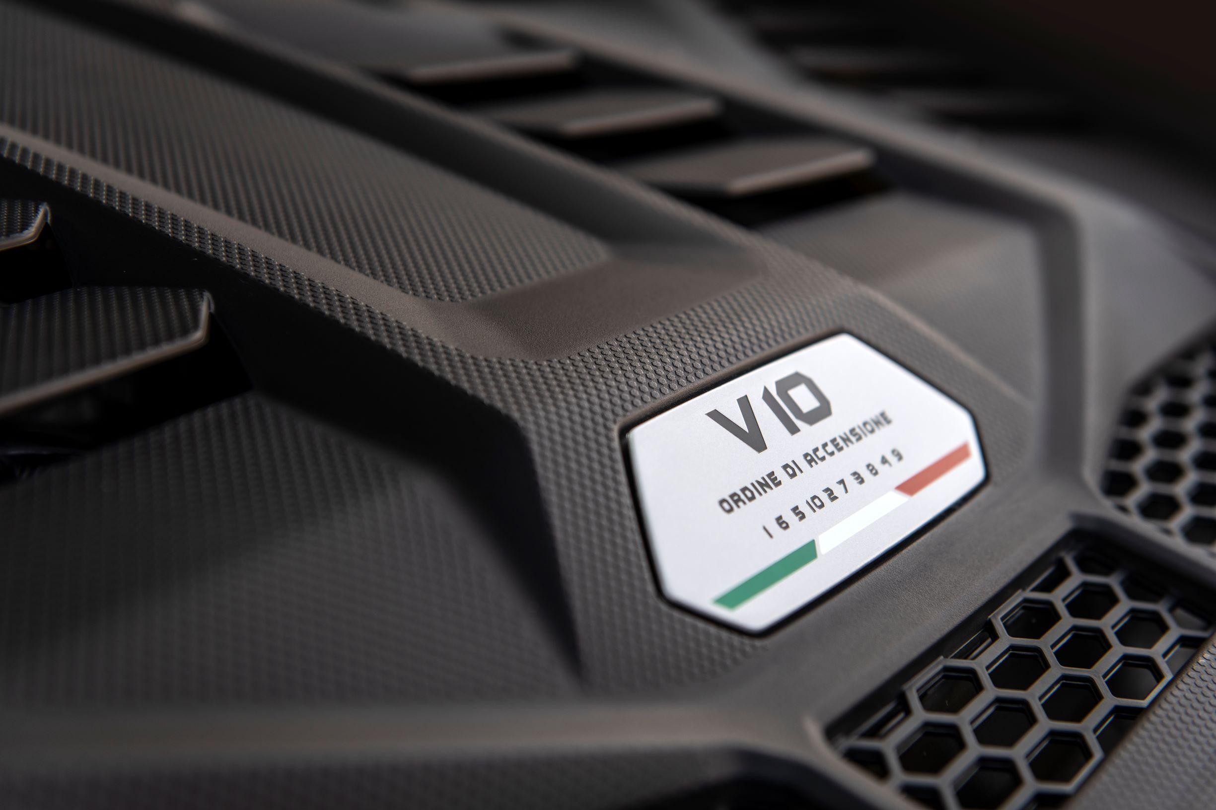 2021 Lamborghini Huracán EVO RWD (4)
