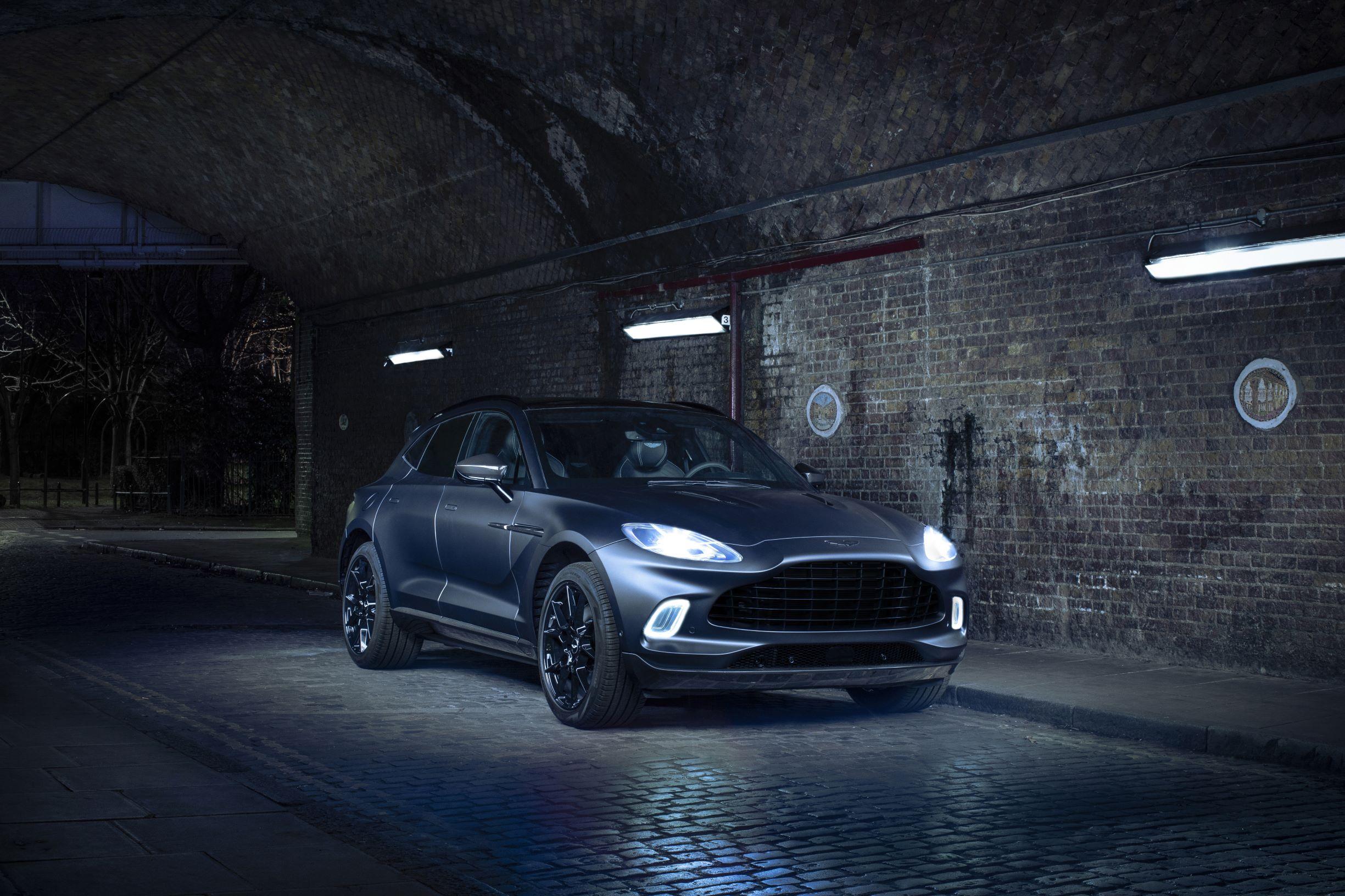 Aston Martin DBX Q by Aston Martin (2)