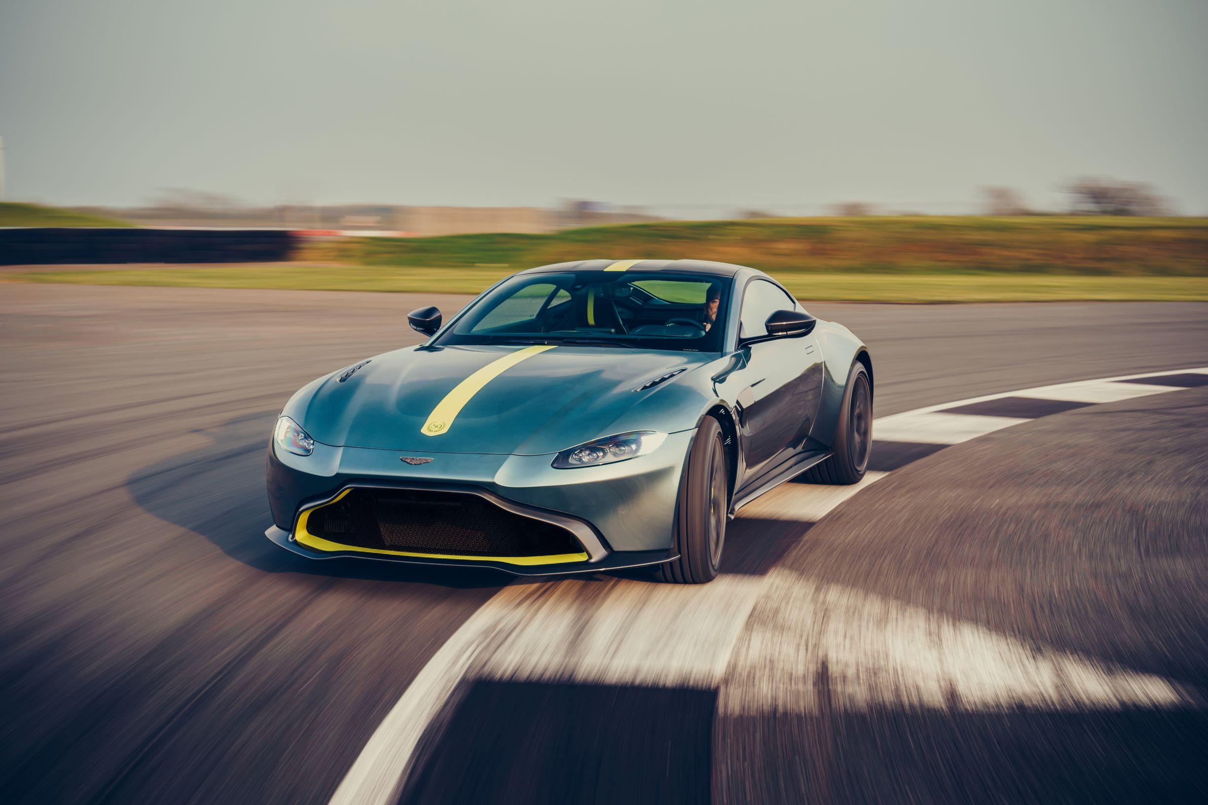 Aston Martin Vantage AMR (4)
