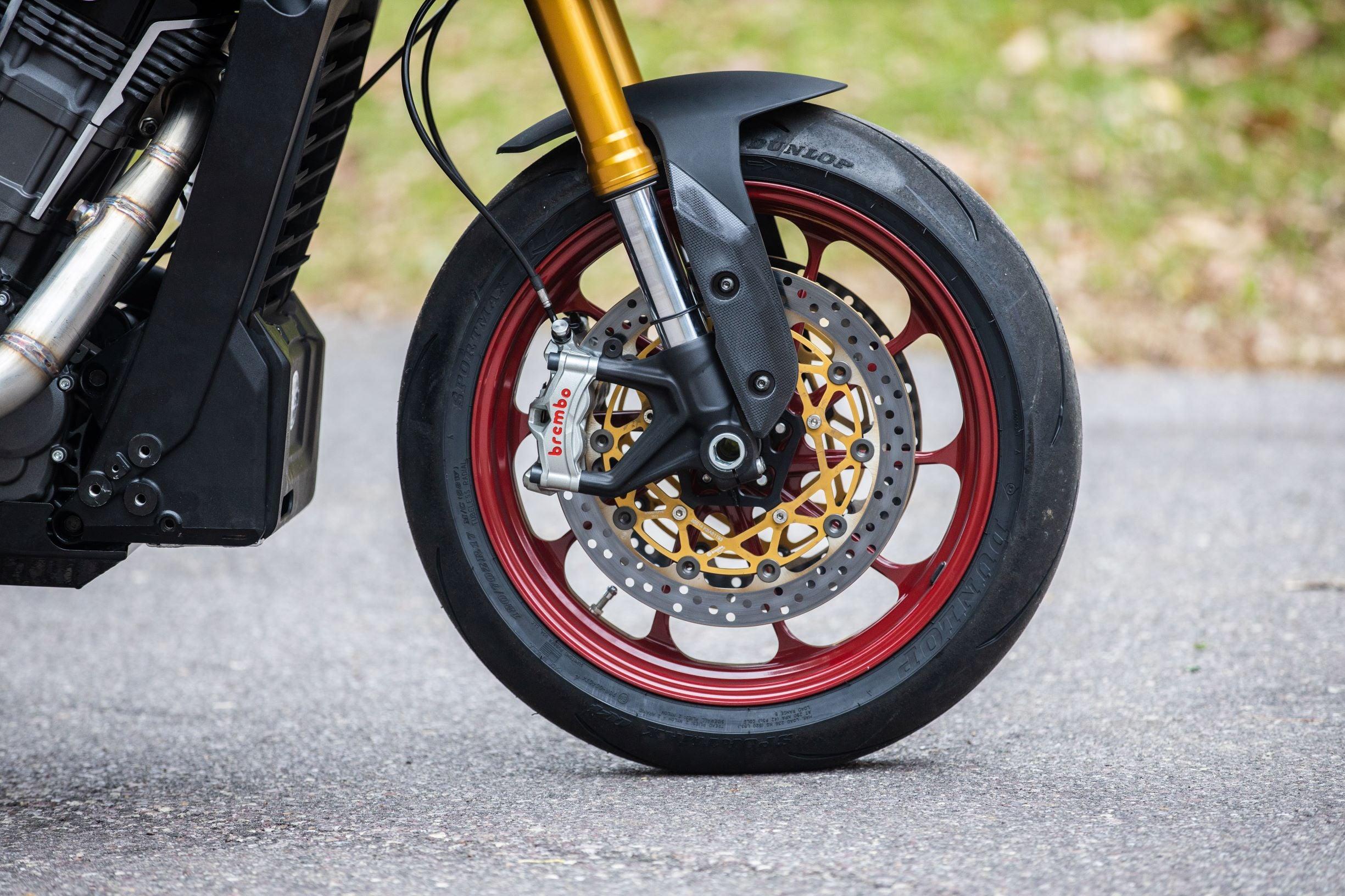 Indian Motorcycle x S&S Challenger (5)