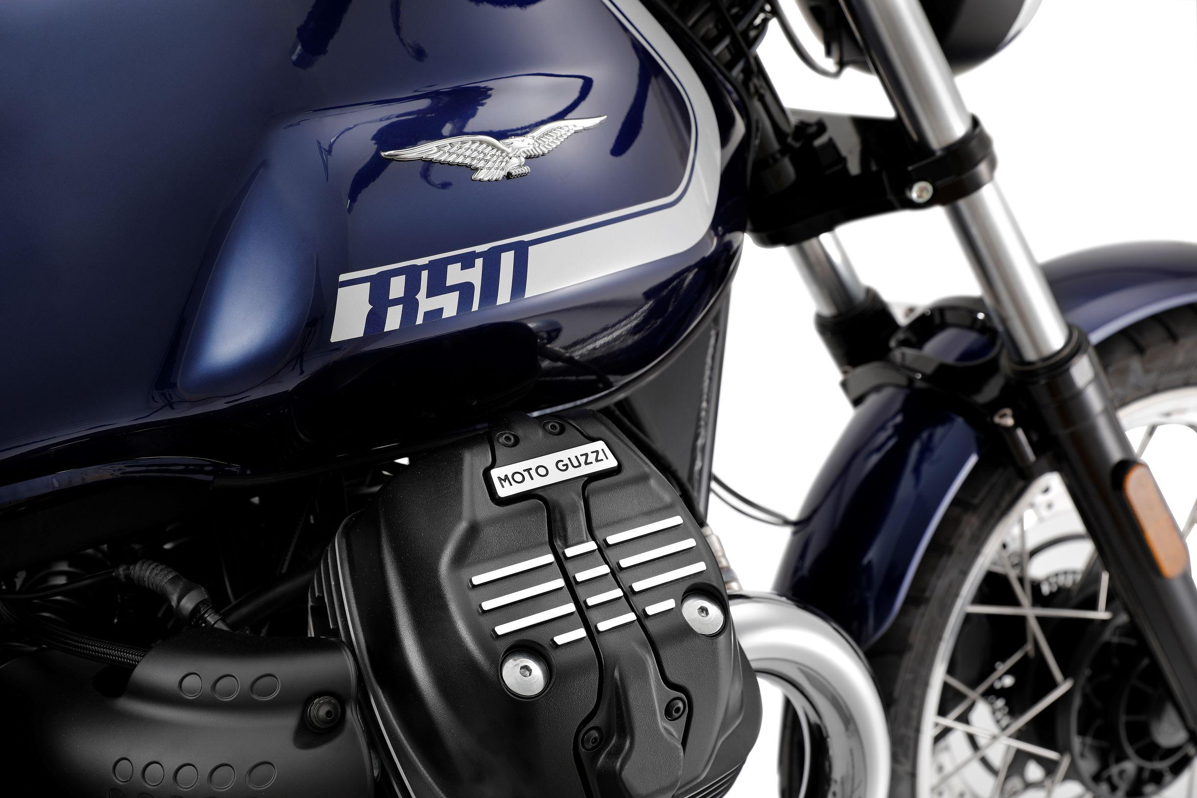 Moto Guzzi V7 Special (3)