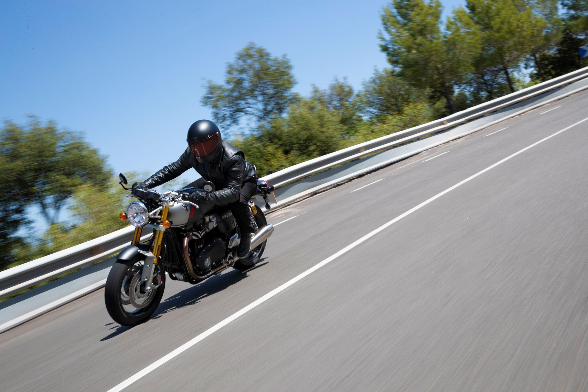 Triumph Thruxton RS (4)