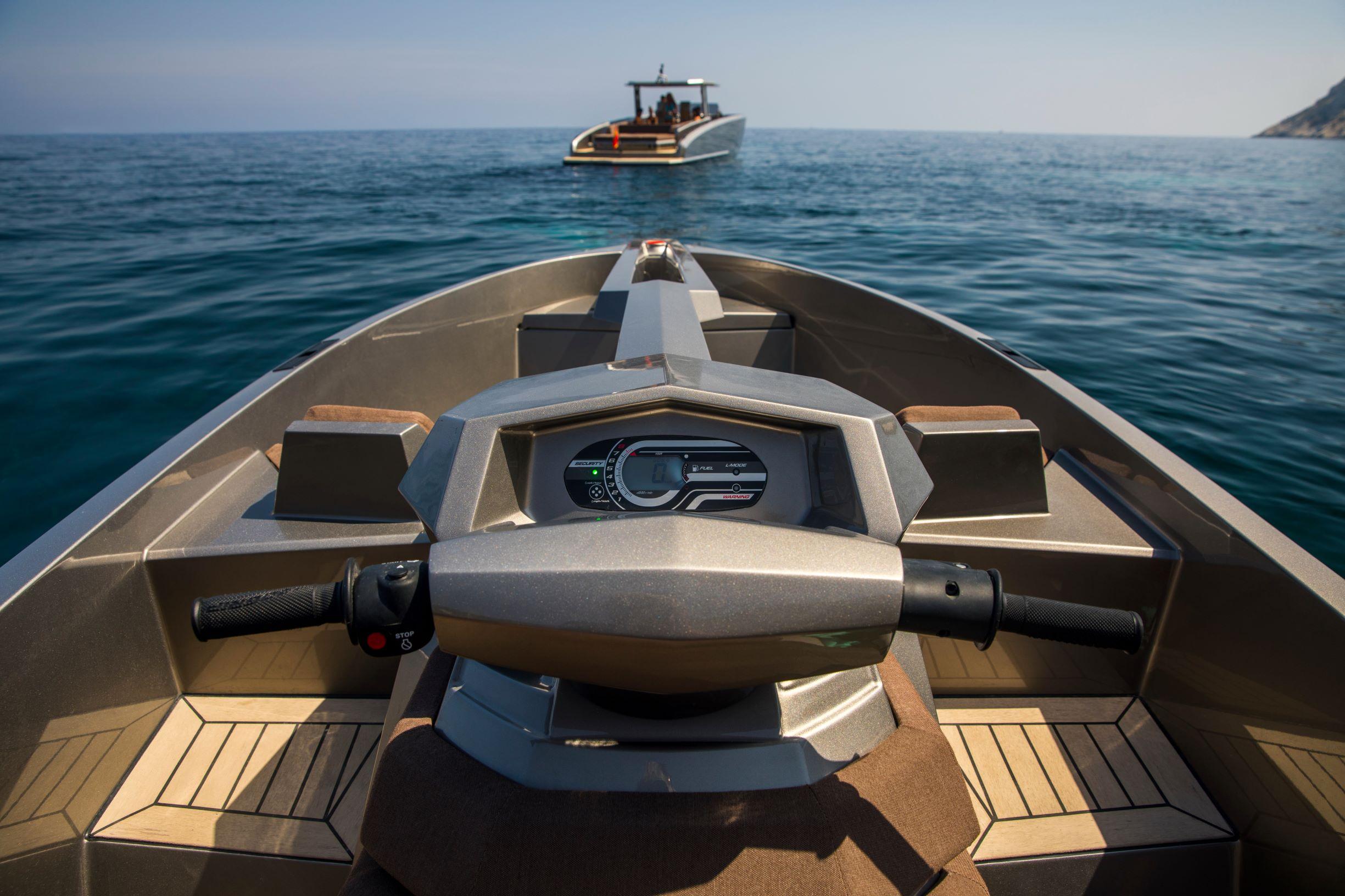 Vanquish Yachts Vanqraft VQ16 (2)
