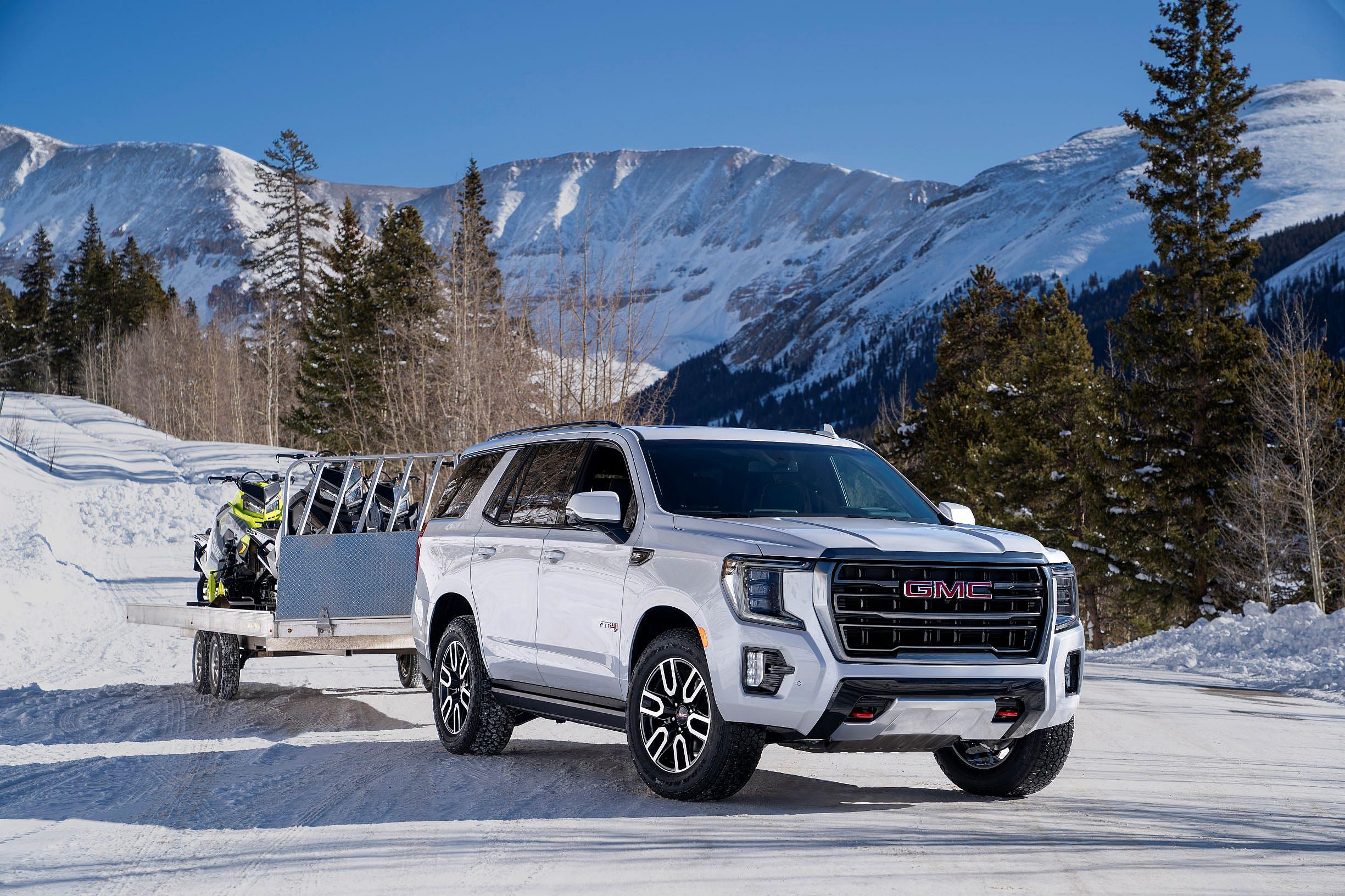 2021 GMC Yukon AT4 (2)