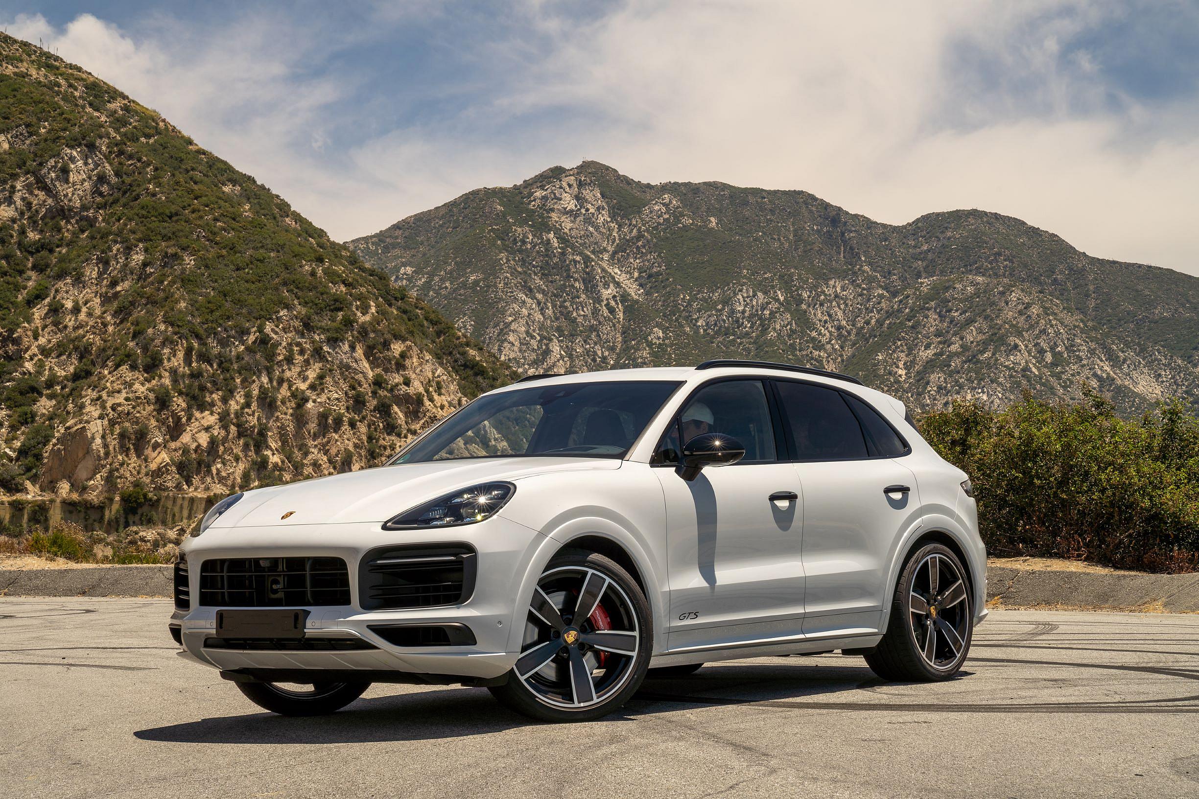 Porsche Cayenne GTS (5)