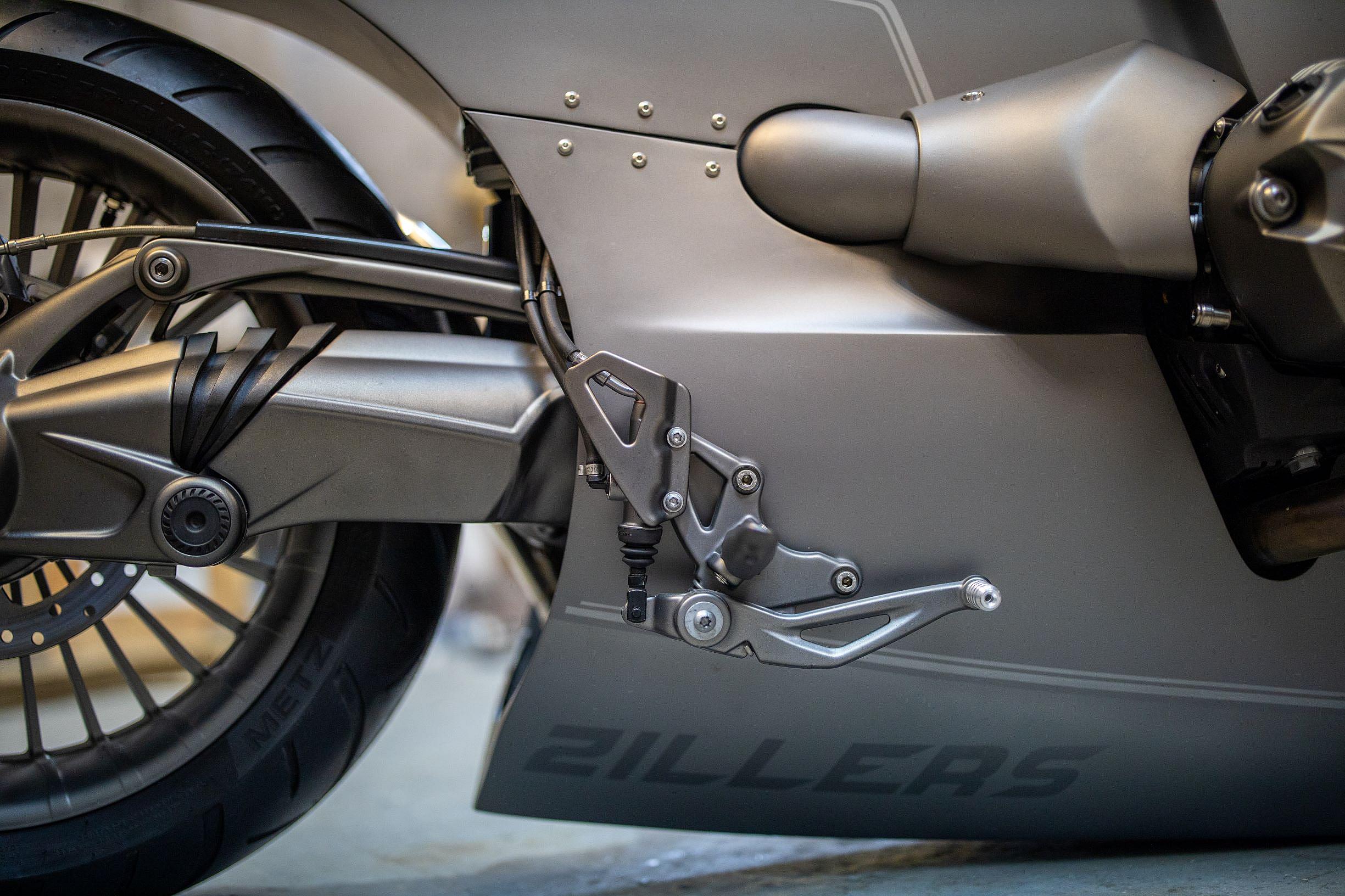BMW R nineT Zillers Custom Garage (2)