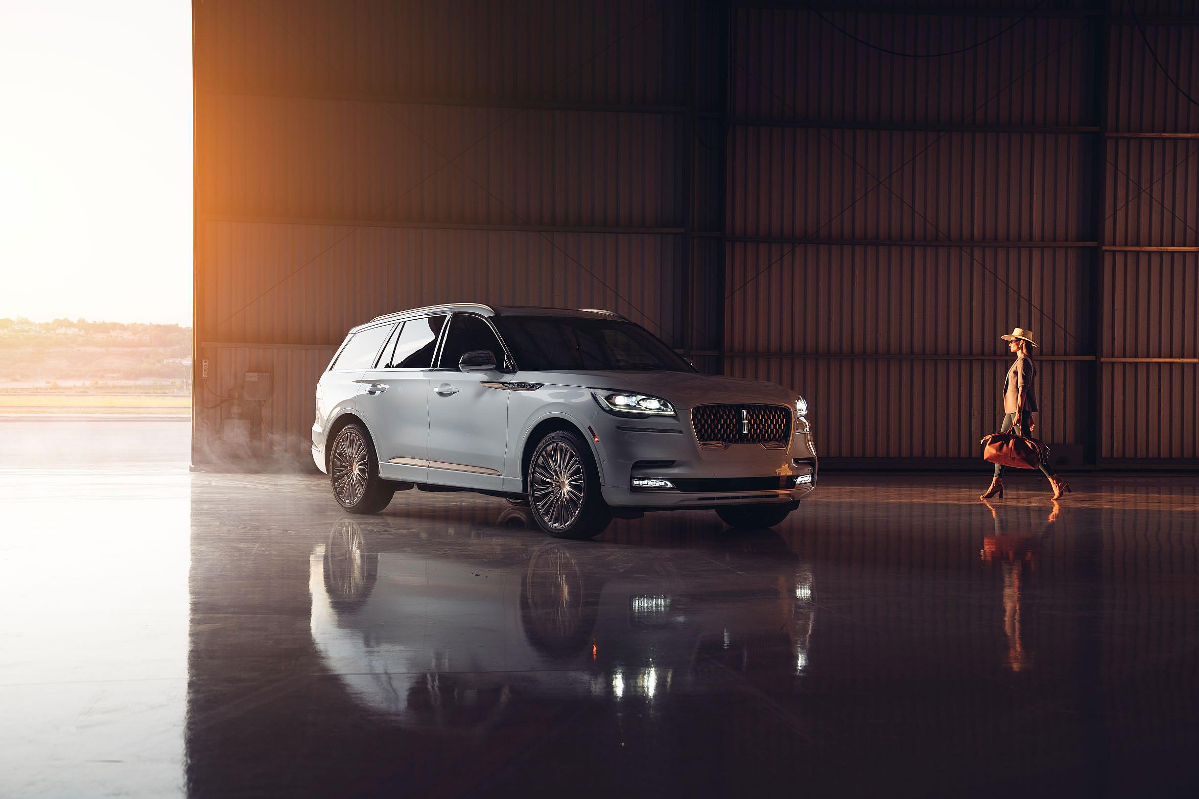Lincoln x Shinola Aviator (2)