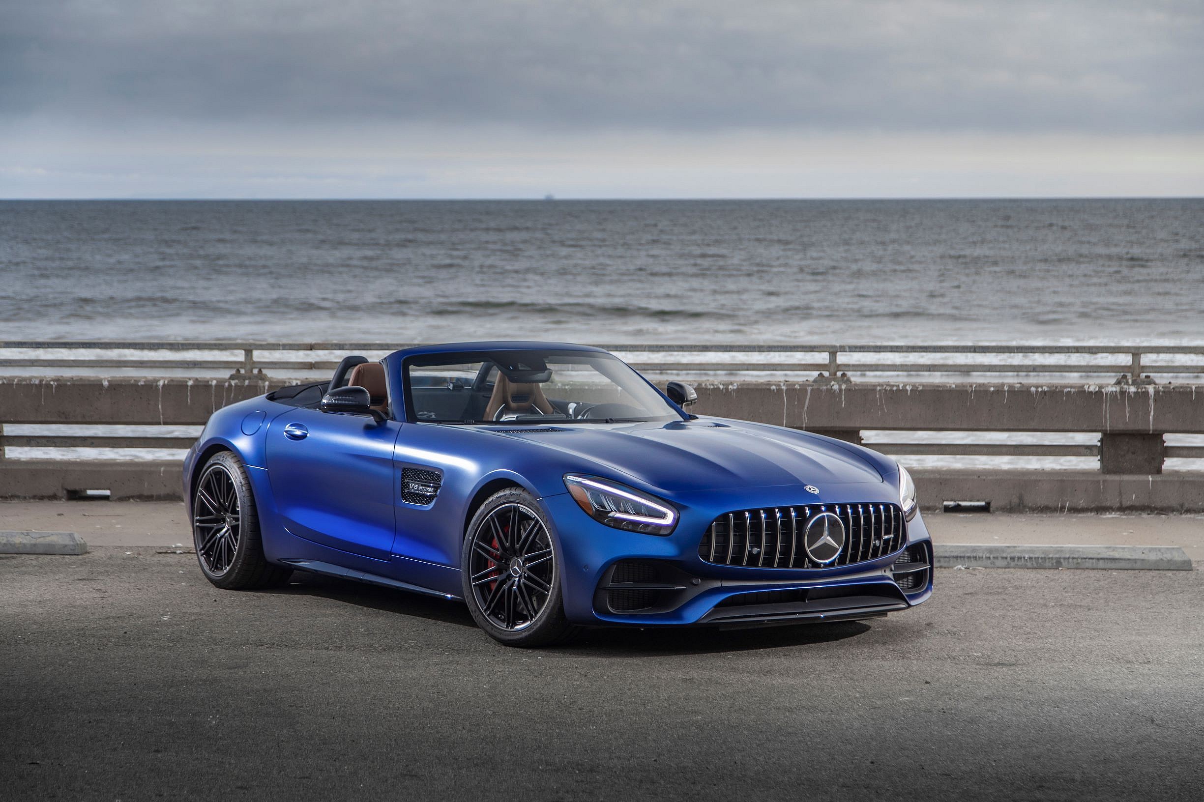2020 Mercedes-AMG GT C Roadster (5)