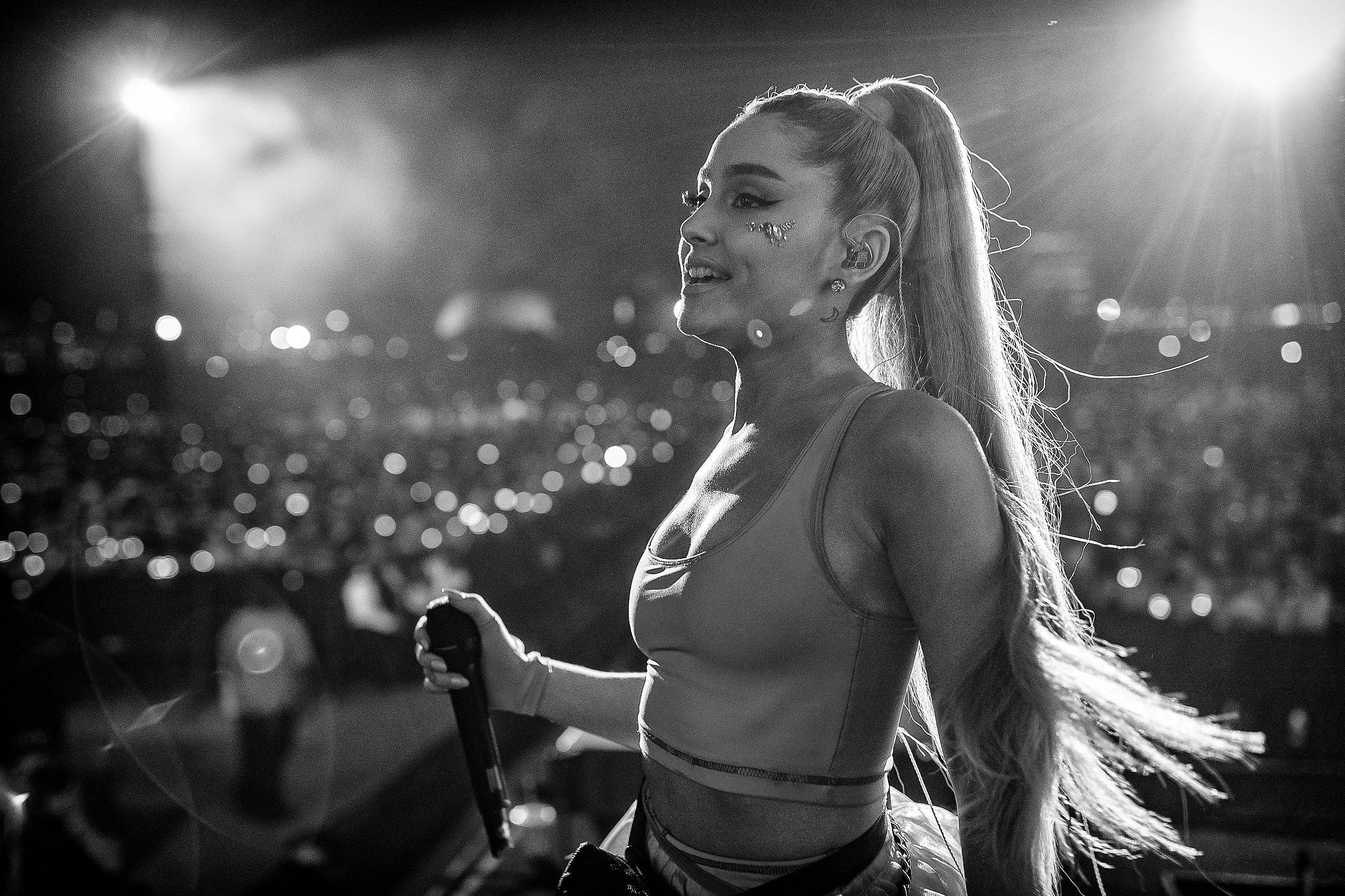 Ariana Grande 2 Final