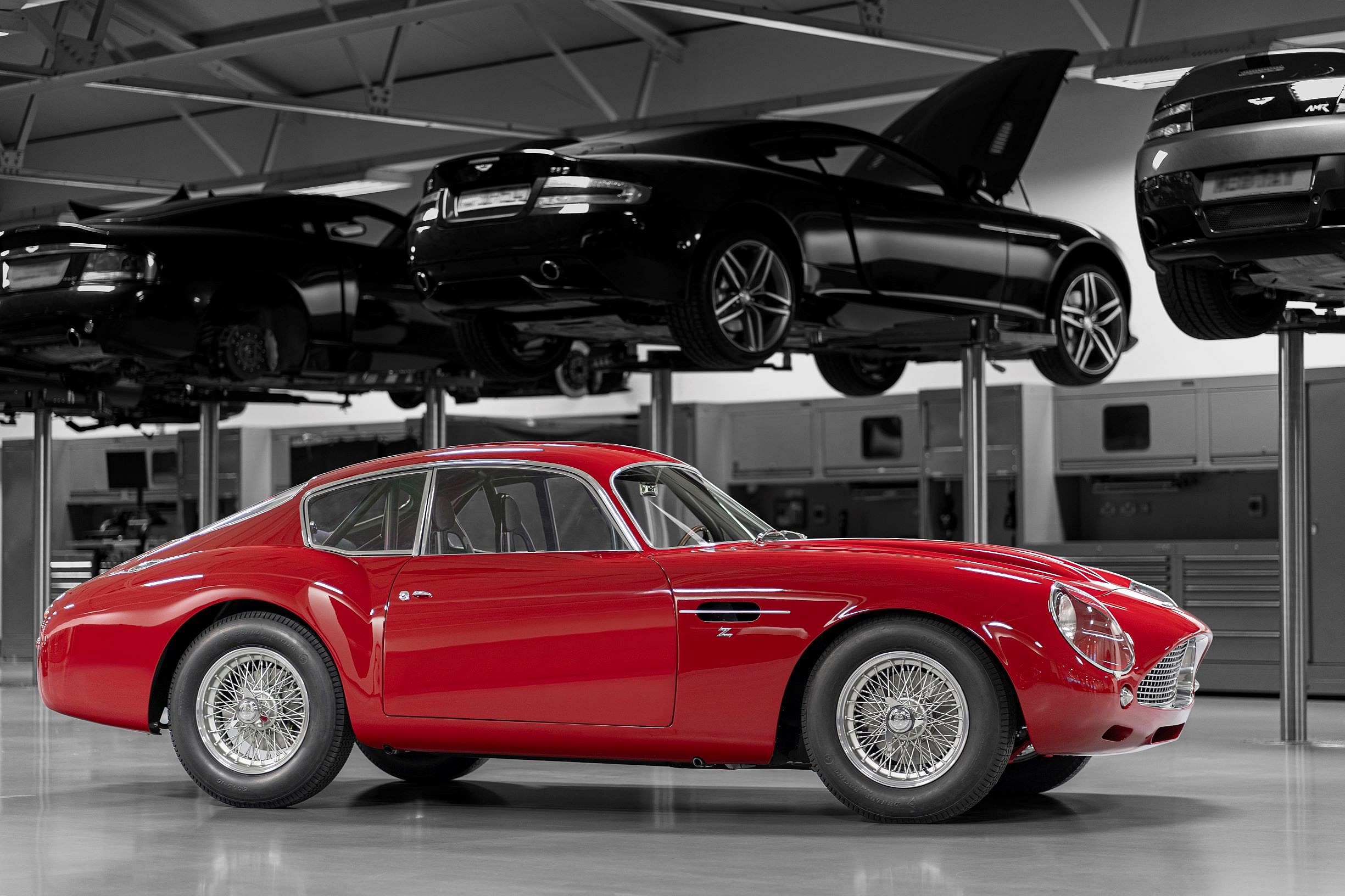 Aston Martin DB4 GT Zagato Continuation (6)