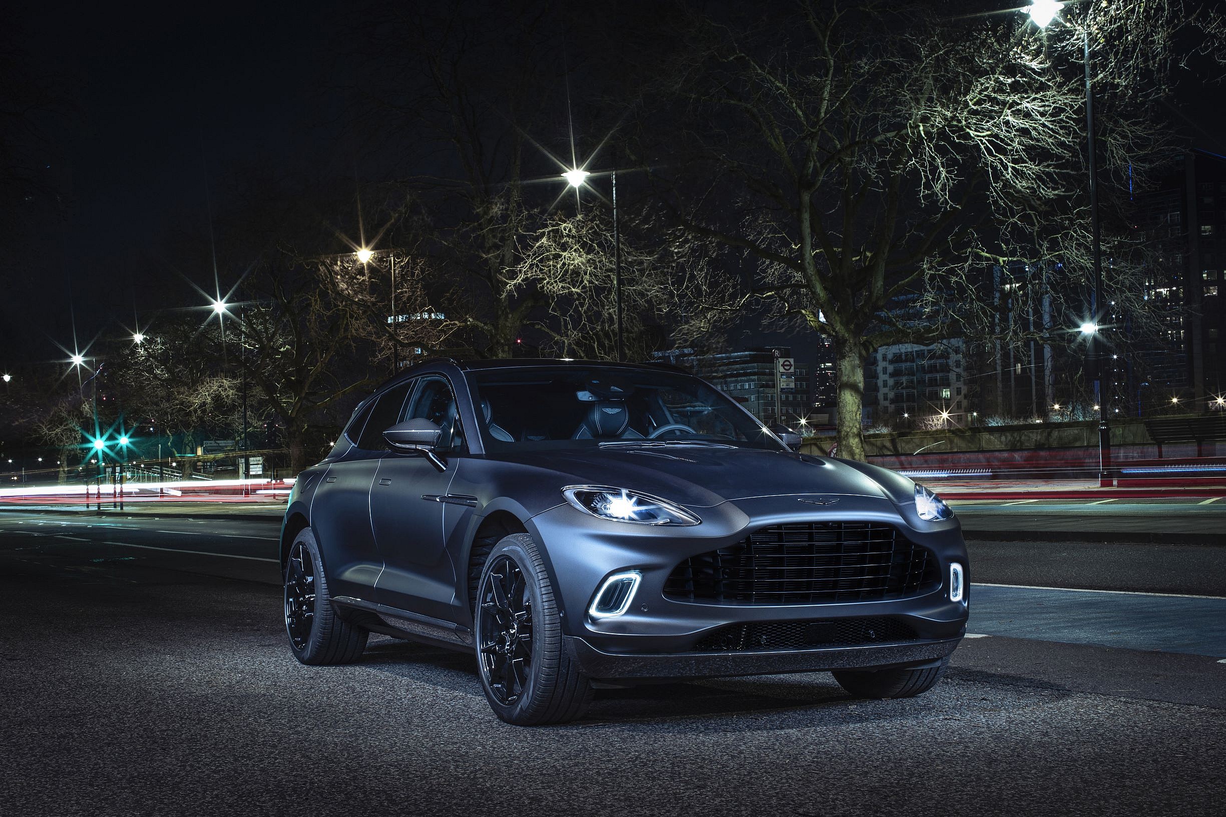Aston Martin DBX Q by Aston Martin (8)
