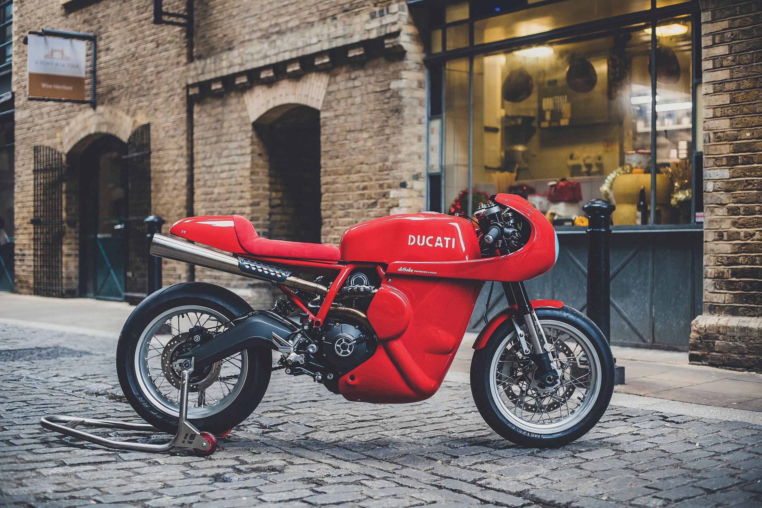 deBolex Engineering Ducati 803