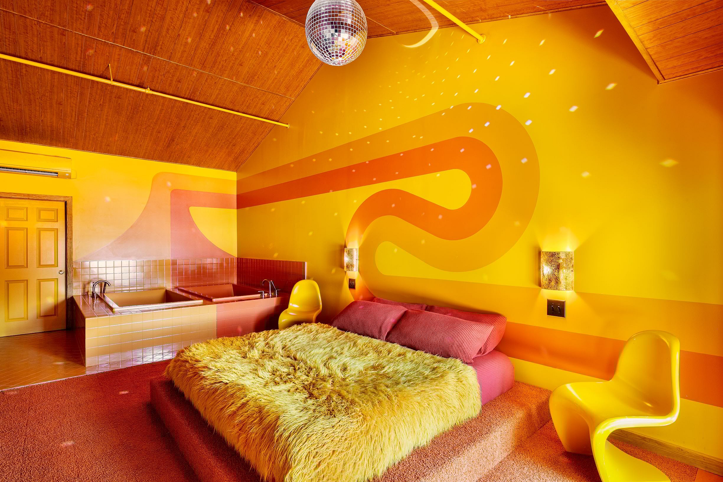 Dive Motel (4)