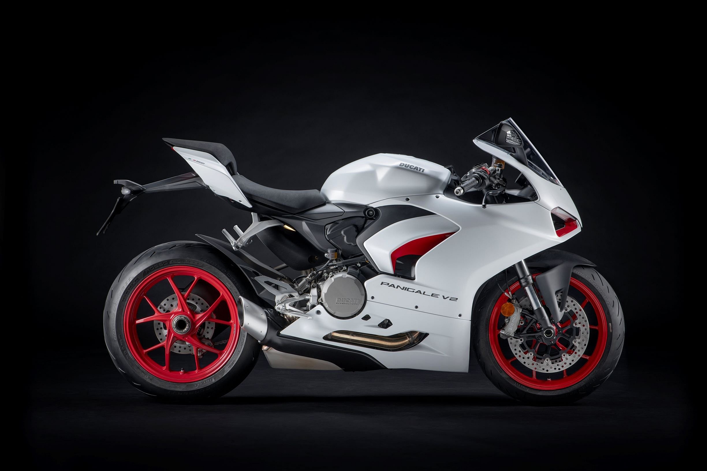 Ducati Panigale V2 Star White Silk (3)