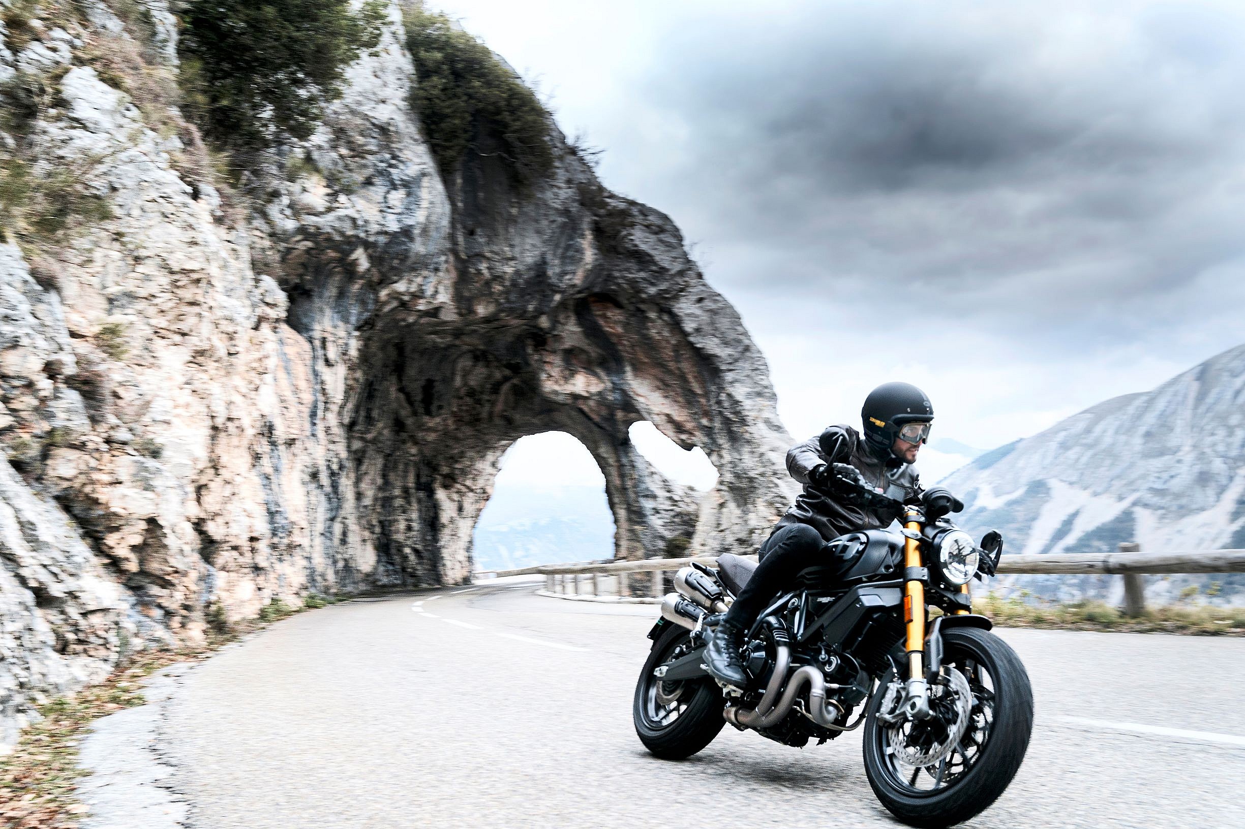 Ducati Scrambler 1100 Pro (3)