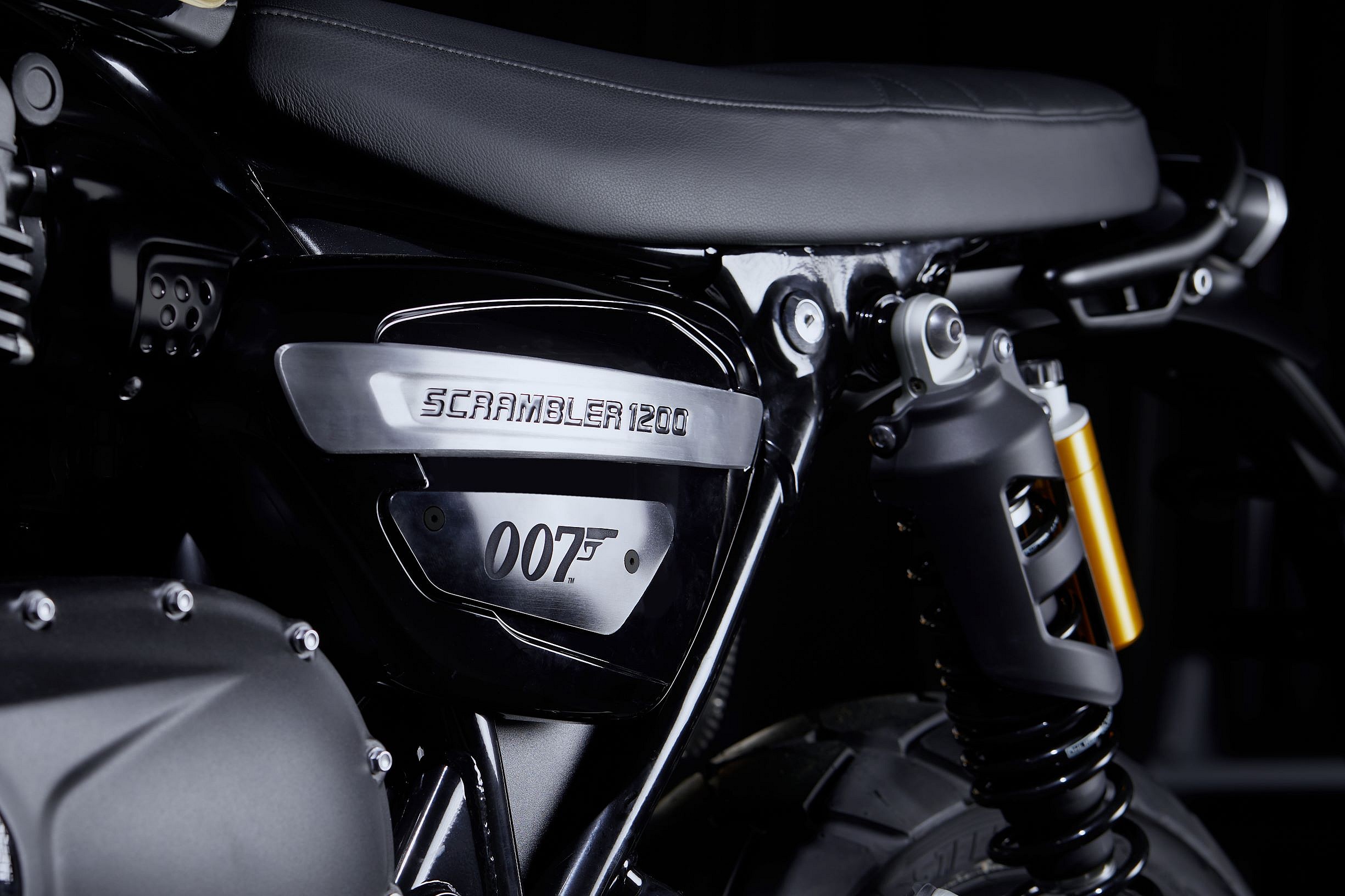 Triumph Scrambler 1200 Bond Edition (3)