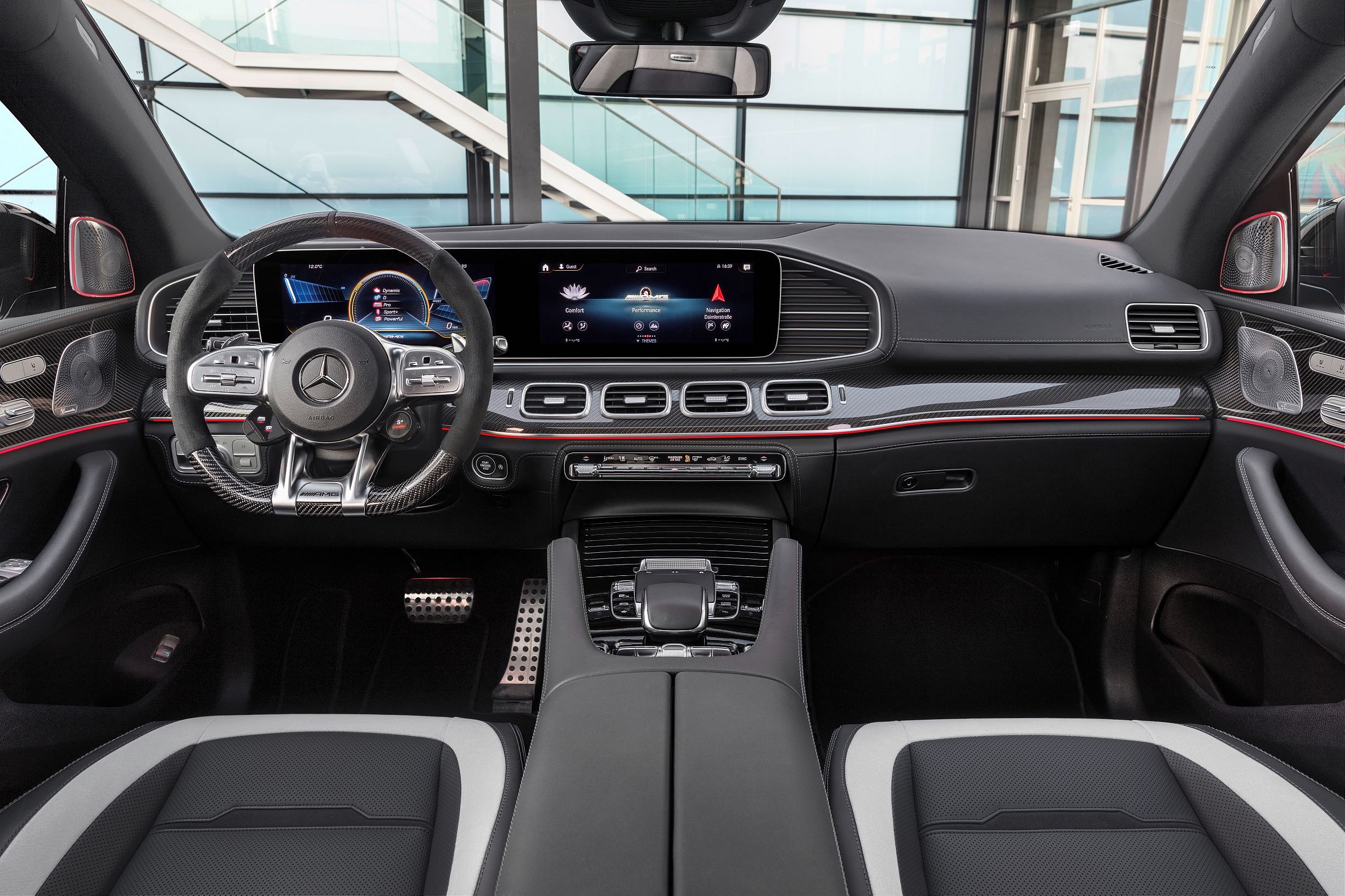 2021 Mercedes-Benz AMG GLE 63 S (2)