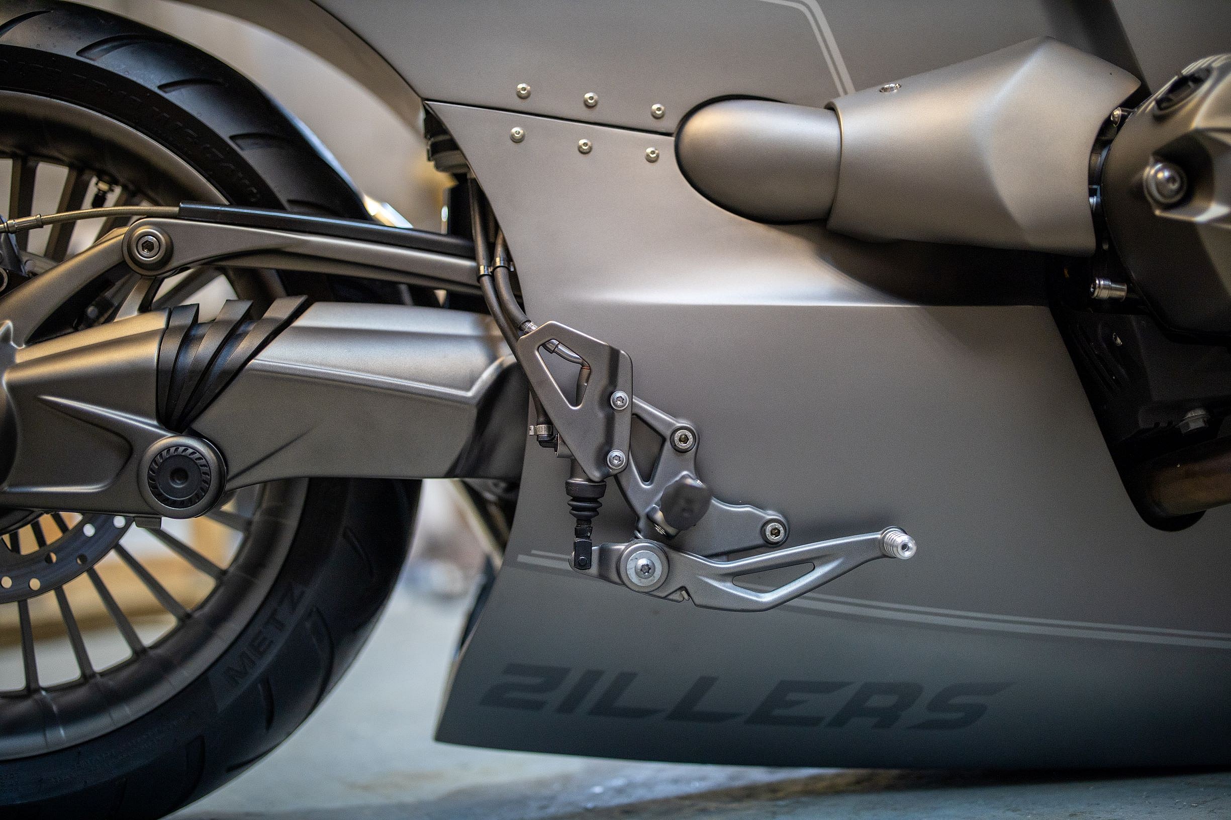 BMW R nineT Zillers Custom Garage (2)