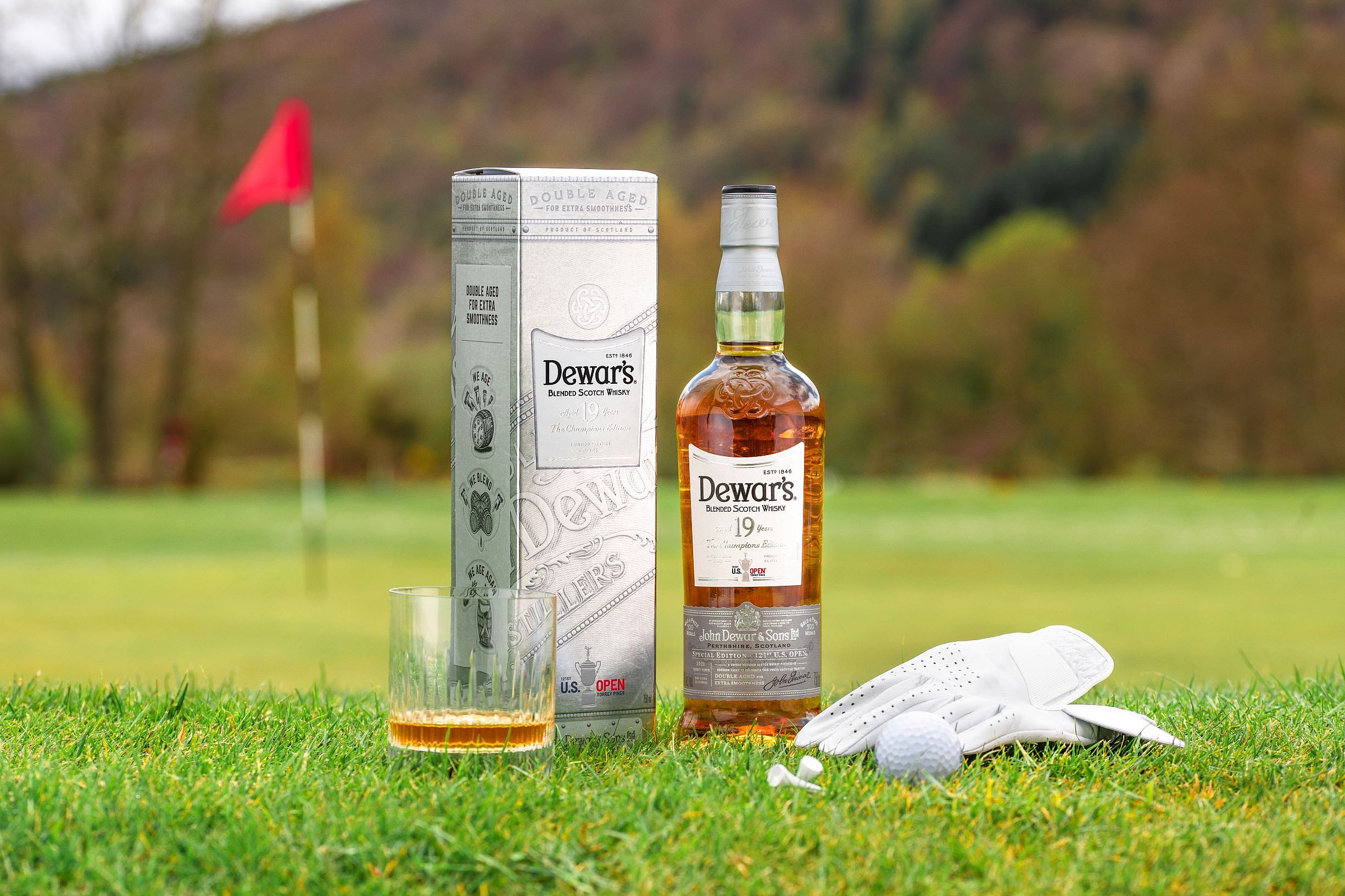 Dewar's The Champions Edition  (3)