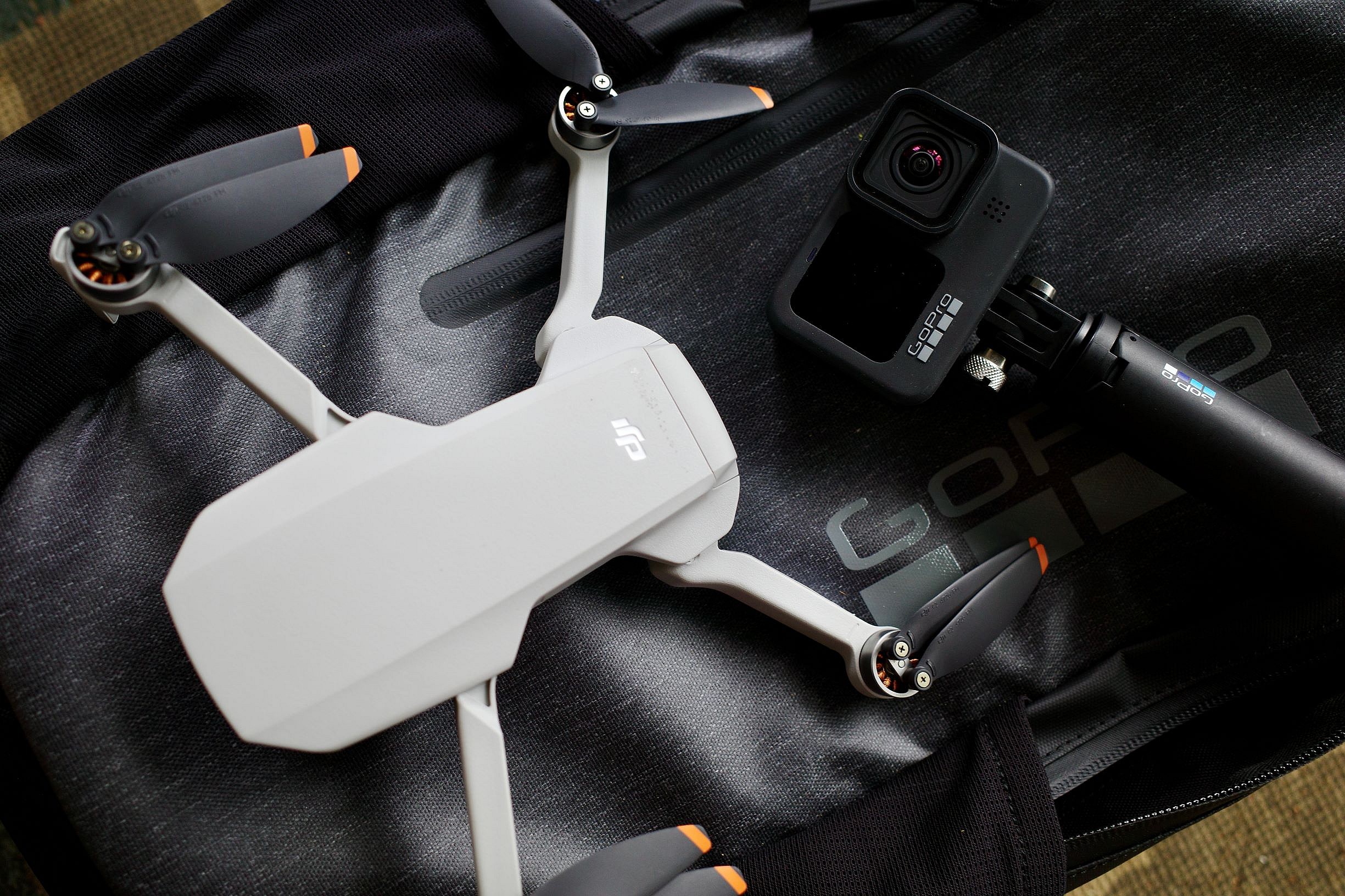 GOPRO HERO 9 BLACK and DJI MNI 2 (photo Stinson Carter)