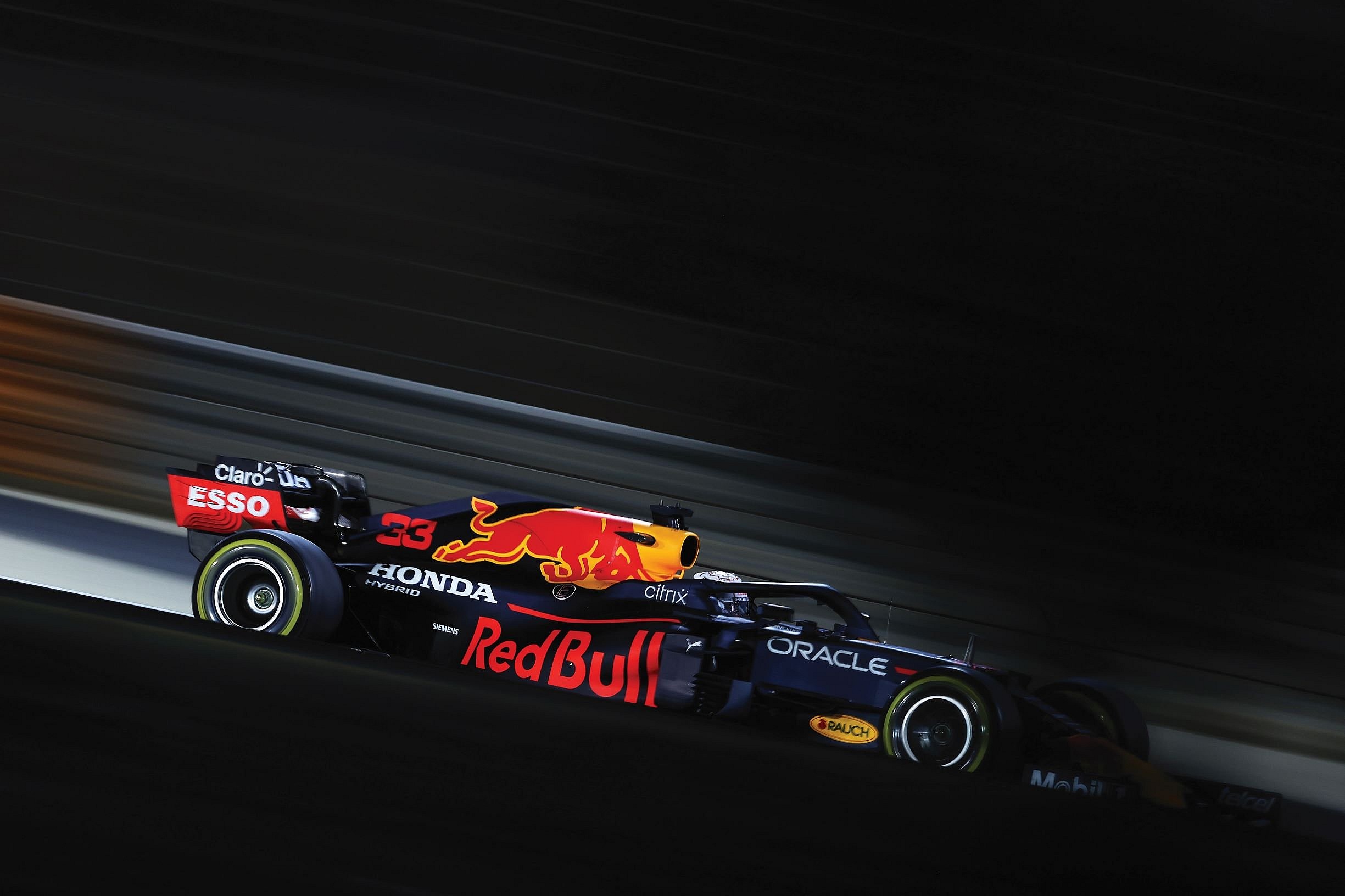 Red Bull Racing Max Verstappen (4)