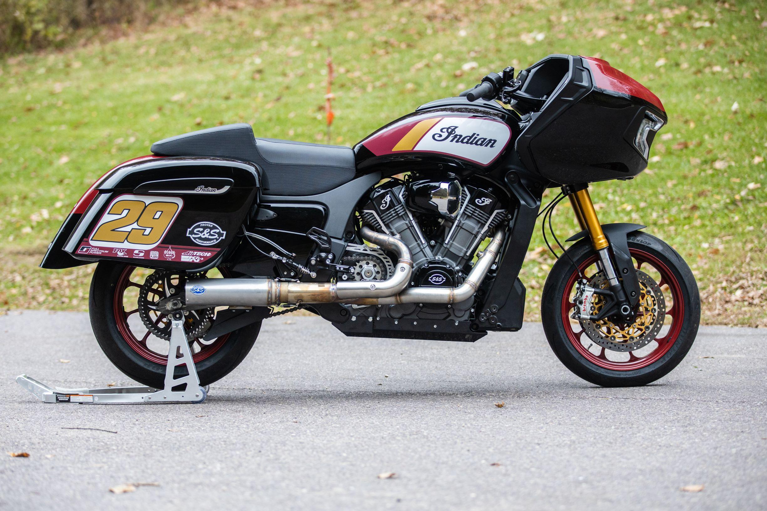 Indian Motorcycle x S&S Challenger (4)