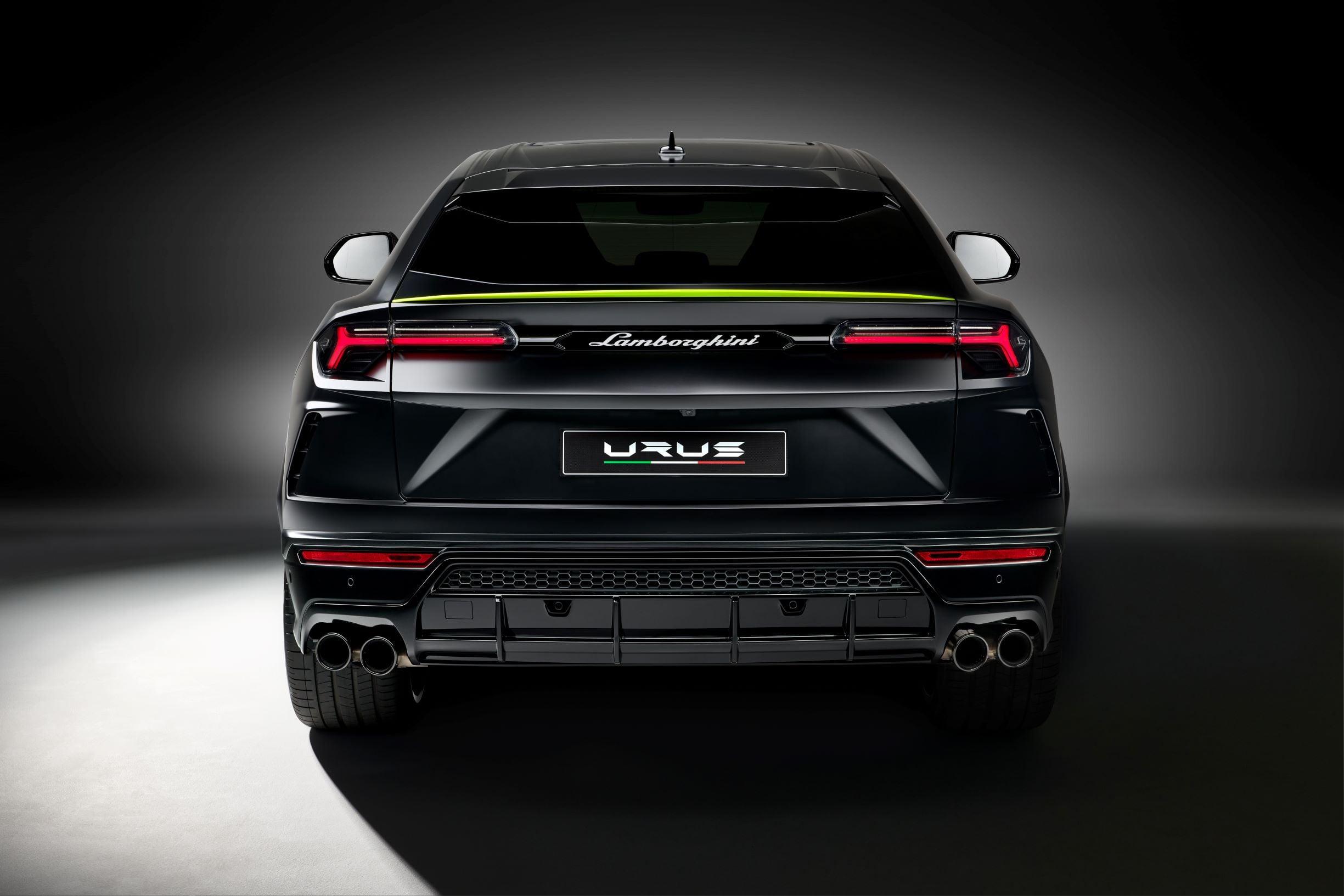 Lamborghini Urus Graphite (1)