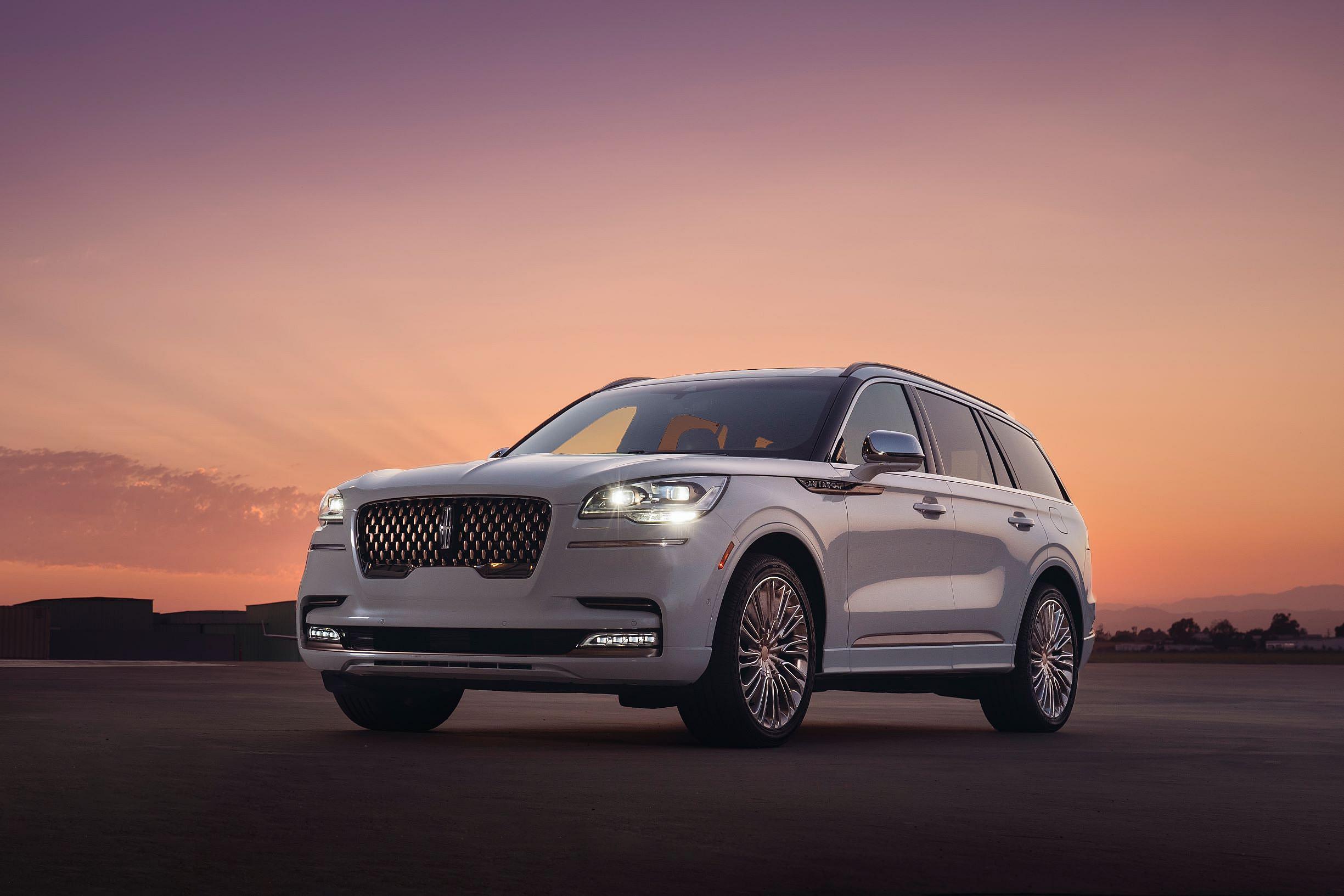 Lincoln x Shinola Aviator (9)