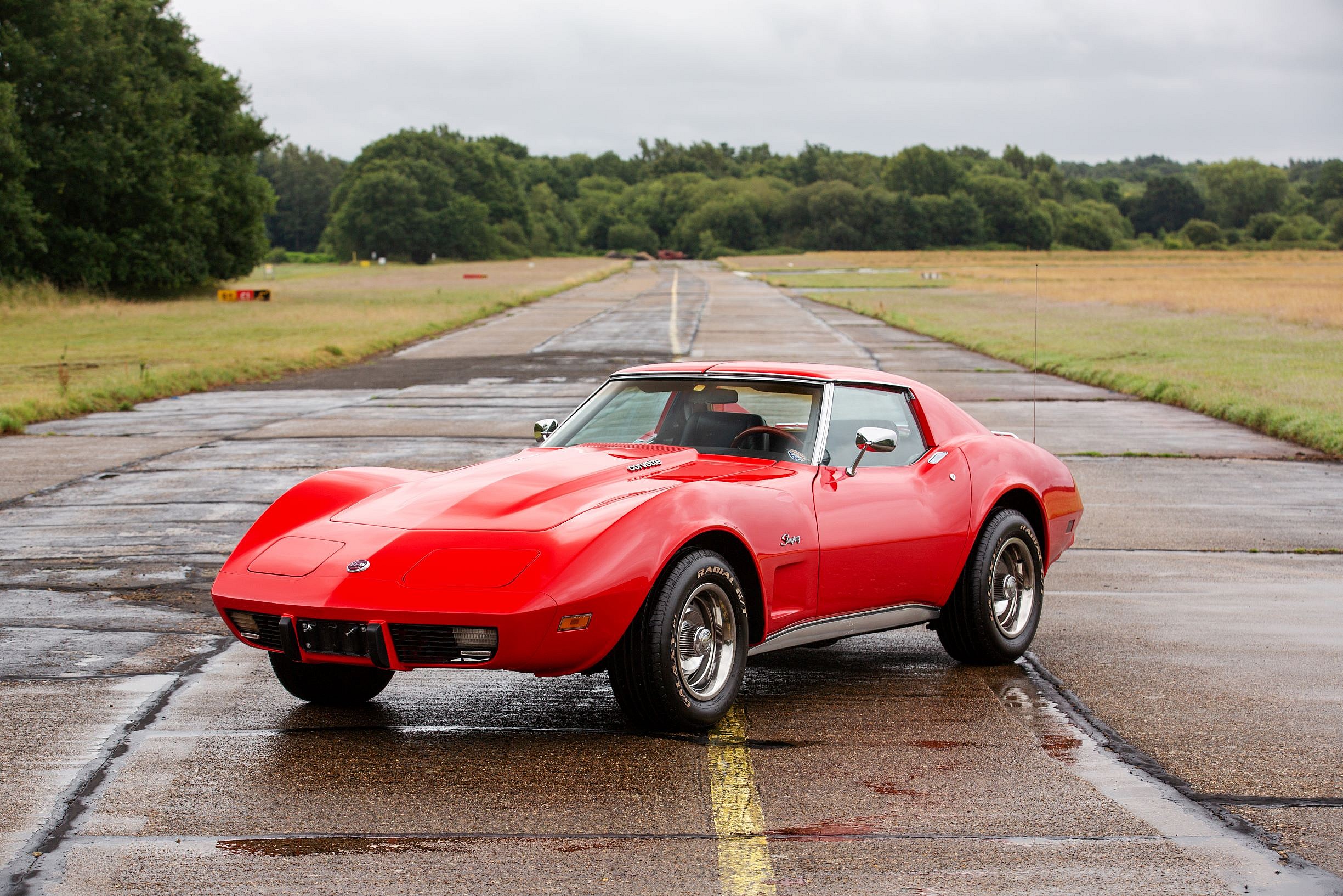 1976-Chevrolet-Corvette-Stingray-Coupe-_0