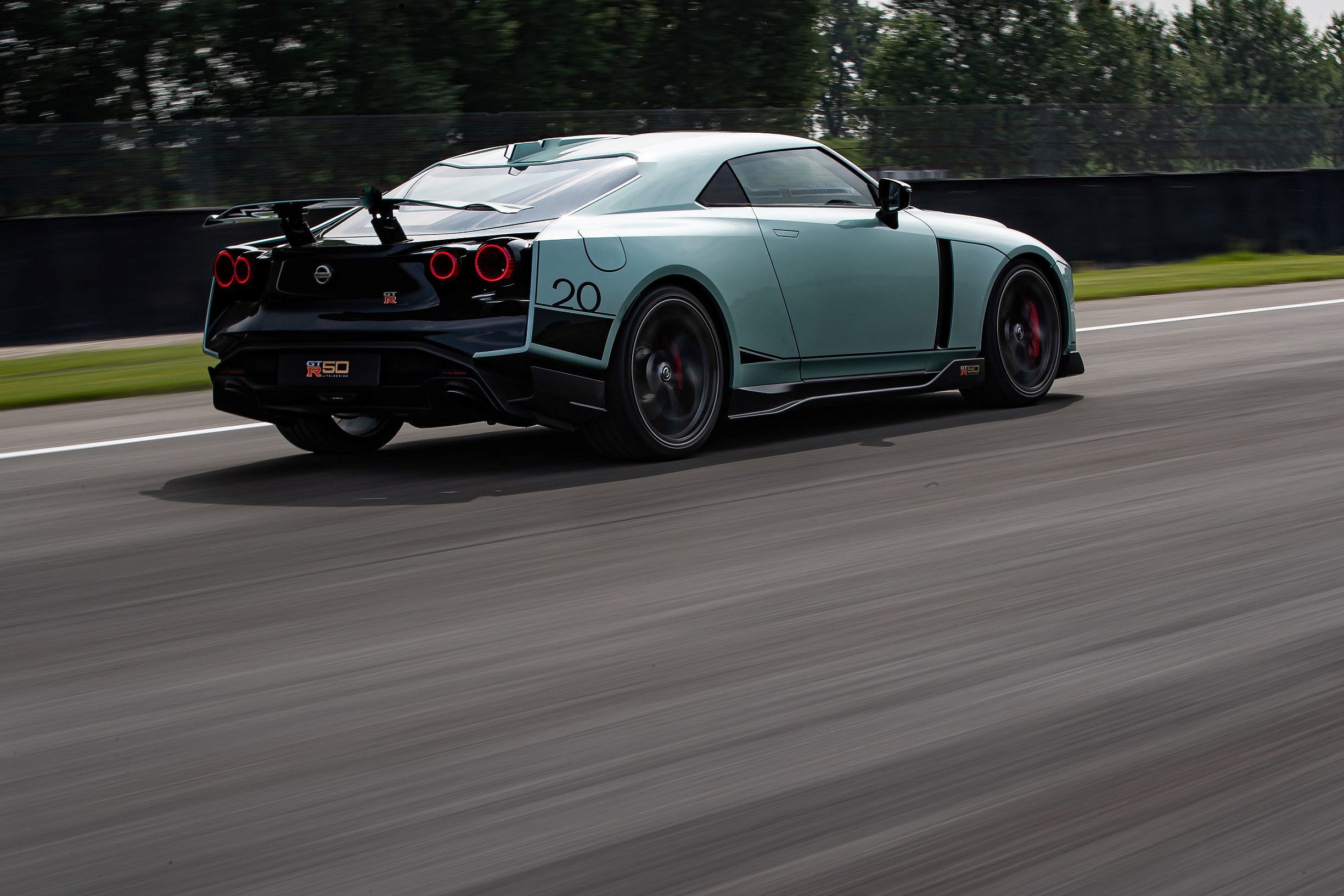 Nissan GT-R50 (12)