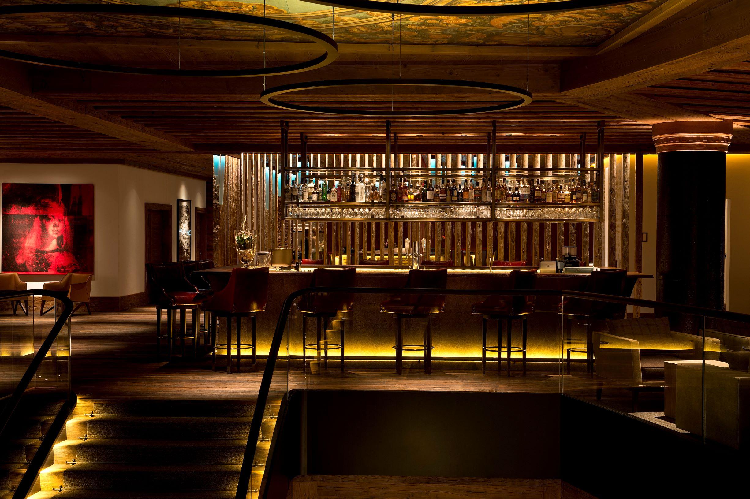 Alpina Lounge _ Bar (1)