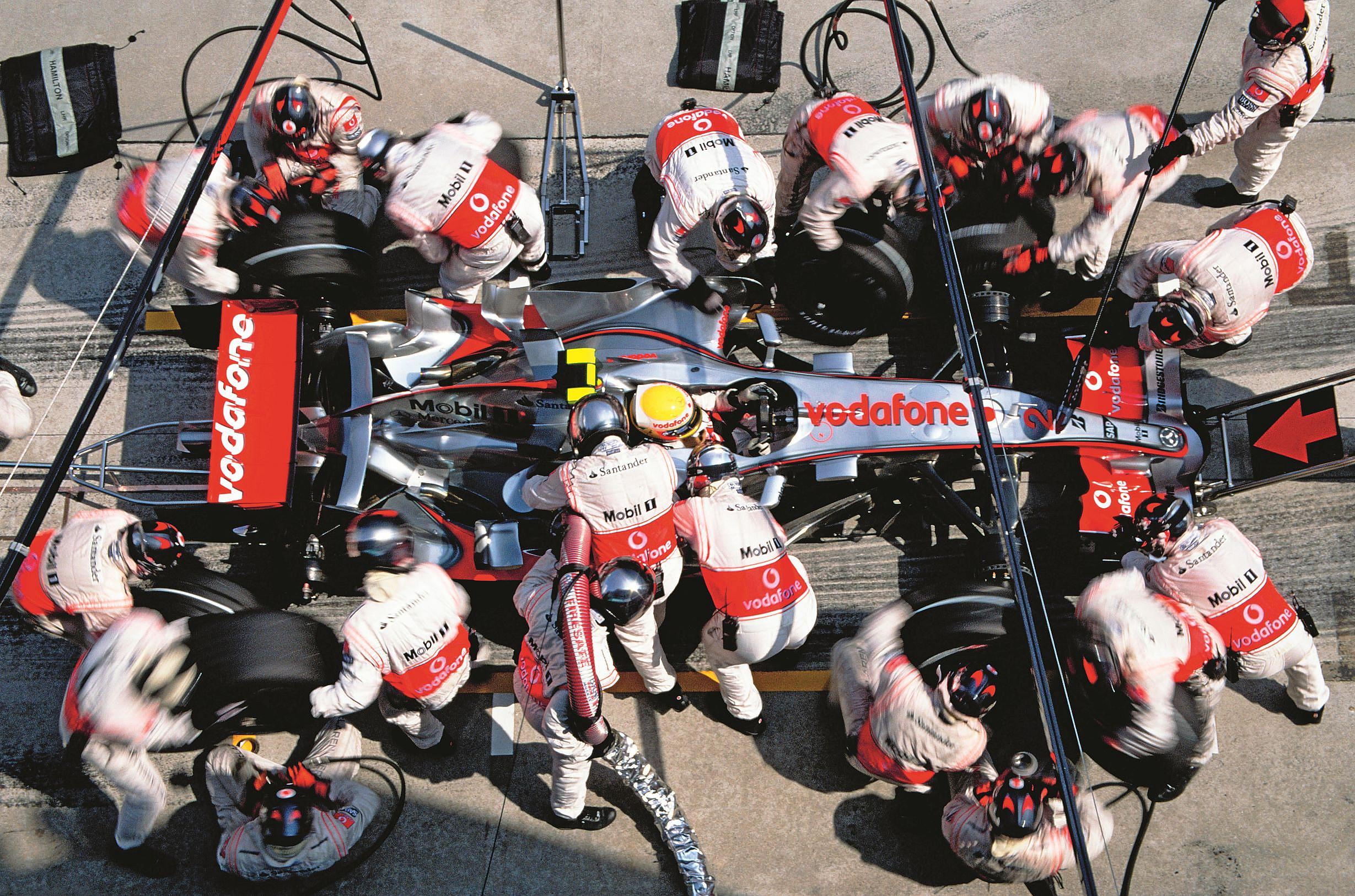6 © Darren Heath Formula 1: The Impossible Collection