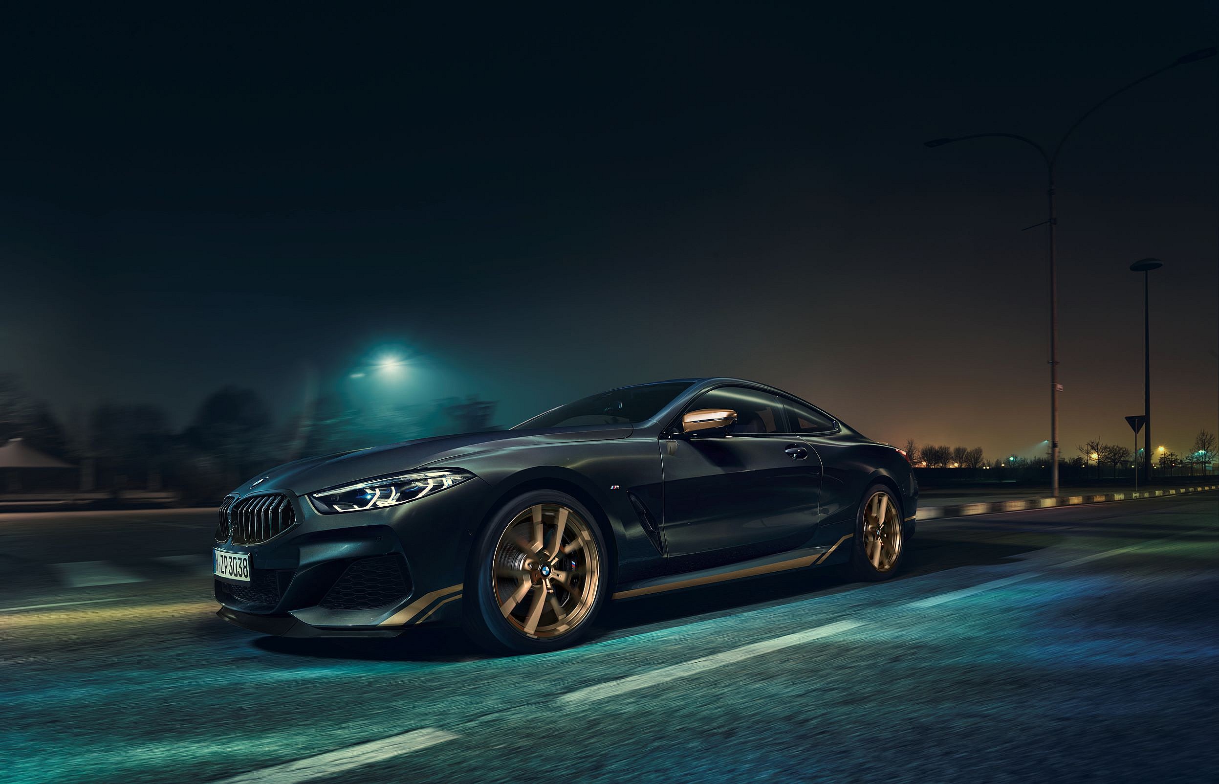BMW 8 Series Edition Golden Thunder (3)