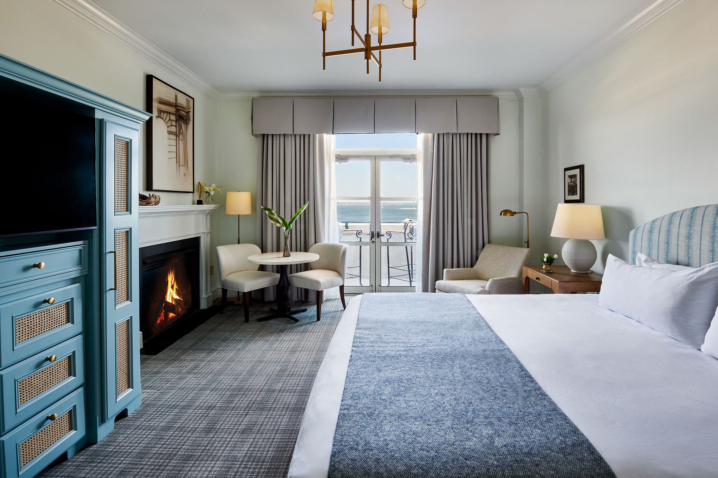 HVI_room_grand_harbourview_king_210450_1116-LR