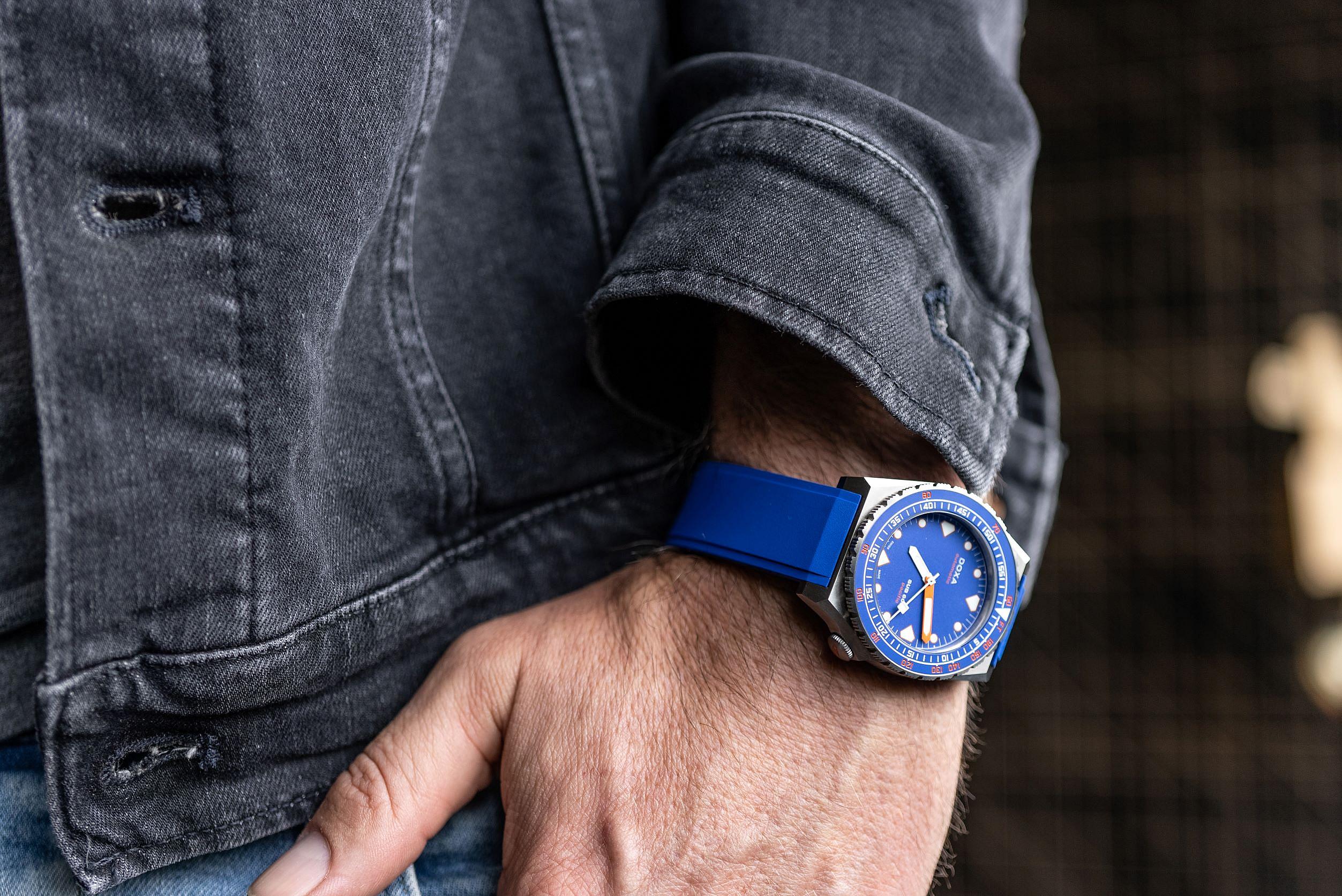 Doxa Sub 600T Pacific (1)