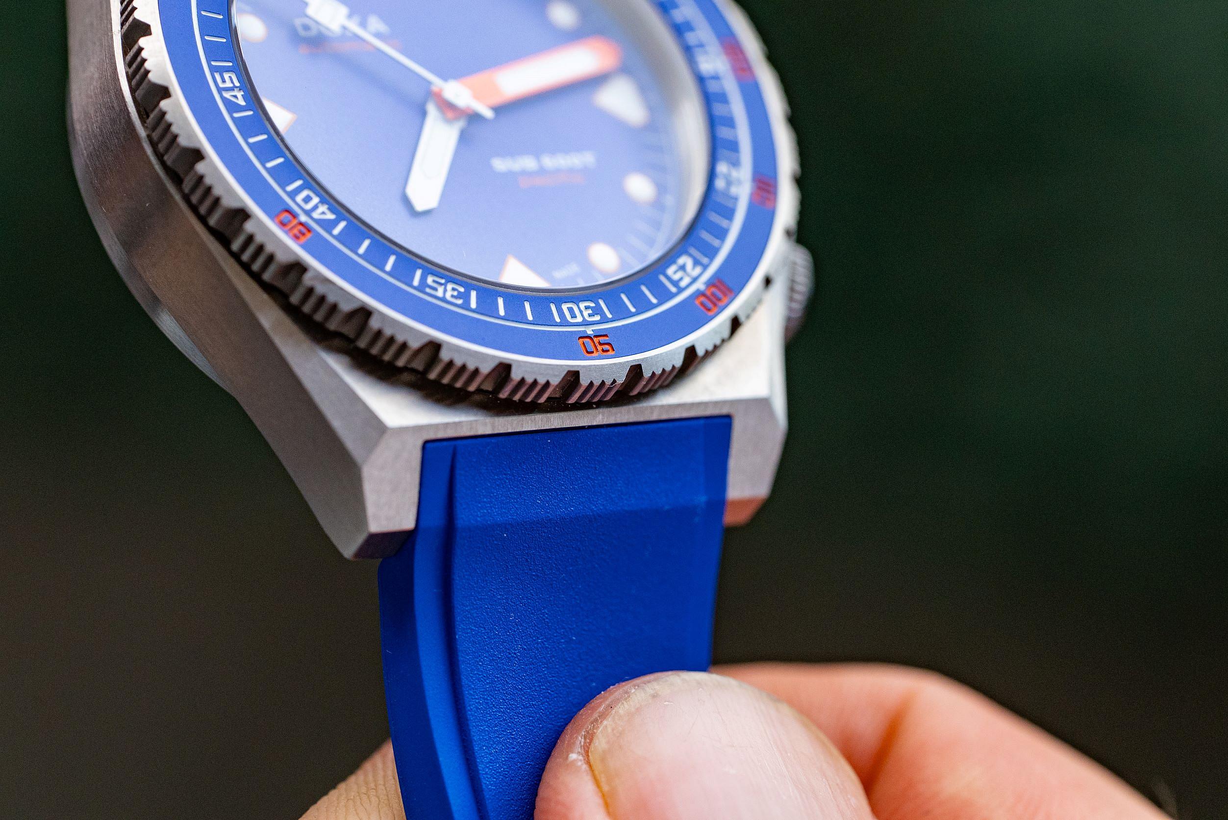 Doxa Sub 600T Pacific (6)