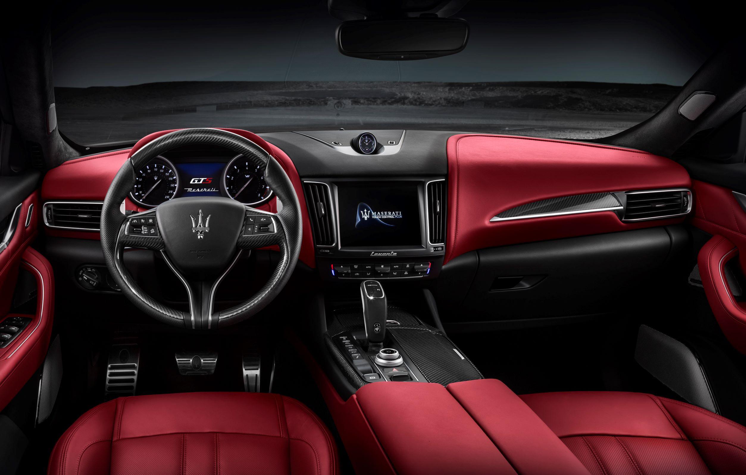 Maserati Levante GTS (3)
